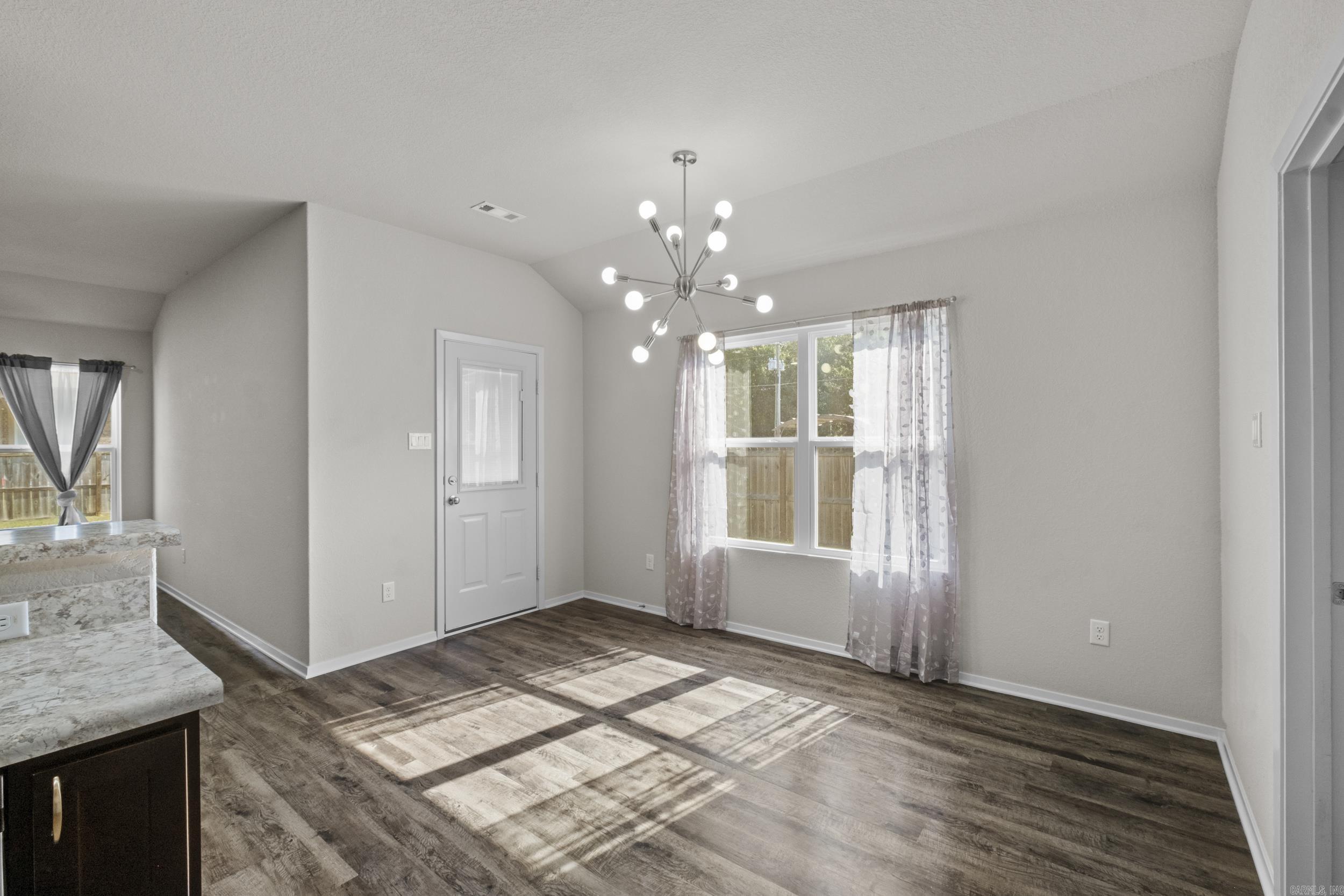 OAKLAND GROVE ESTATES - Residential