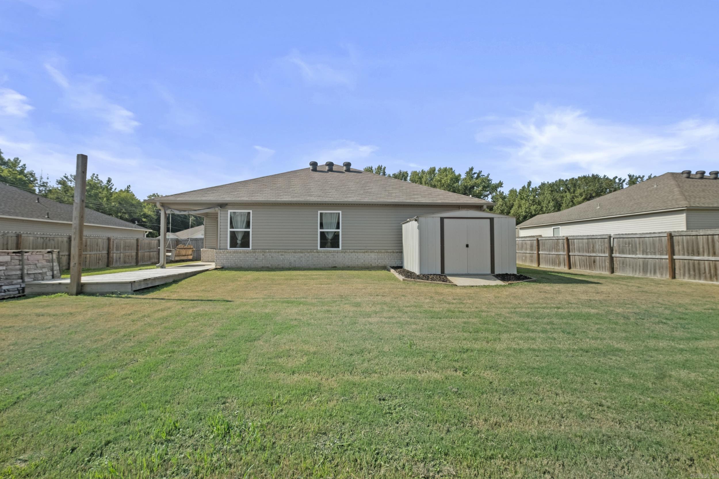 OAKLAND GROVE ESTATES - Residential