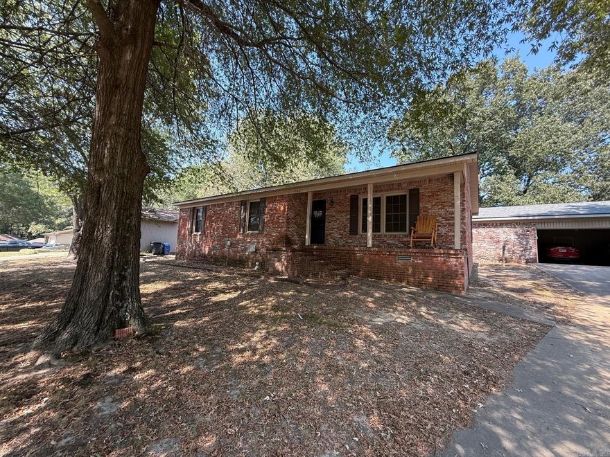 Welcome to 3522 Bess Drive, a beautifully maintained home in a quiet and convenient Jonesboro neighborhood. This property features a bright, open floor plan with a spacious living area perfect for gatherings, a well-appointed kitchen with plenty of cabinet space, and comfortable bedrooms designed for relaxation. The primary suite offers privacy and a generous closet, while the additional bedrooms provide flexibility for guests, a home office, or hobbies. Enjoy outdoor living in the fenced backyard with space for entertaining, gardening, or play. Located close to schools, shopping, and dining, this home offers the perfect balance of comfort and convenience. Move-in ready and full of charm, 3522 Bess Drive is ideal for anyone seeking a welcoming home in one of Jonesboro’s desirable areas. Schedule your private showing today!