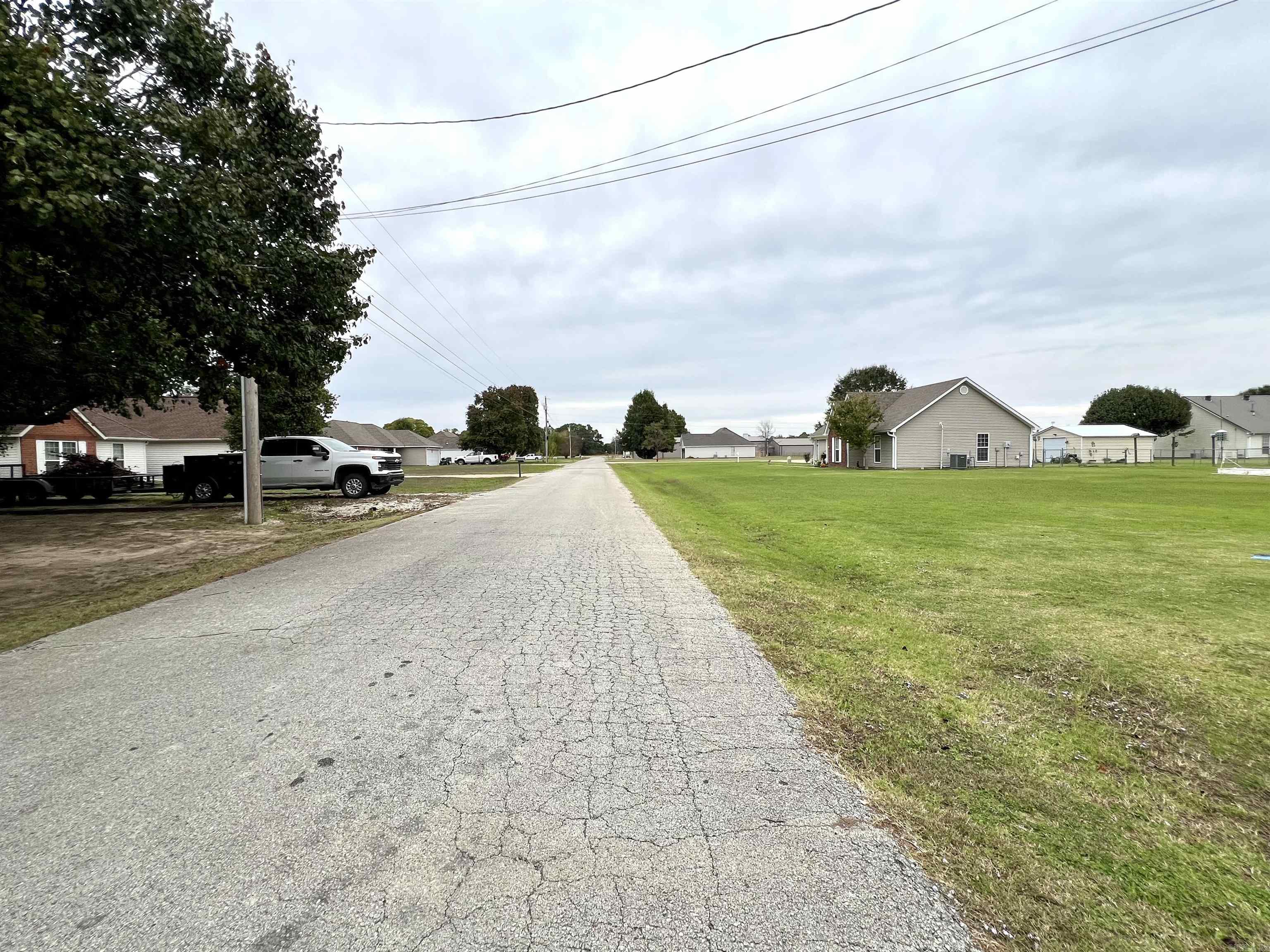 MAIN PLACE - Residential