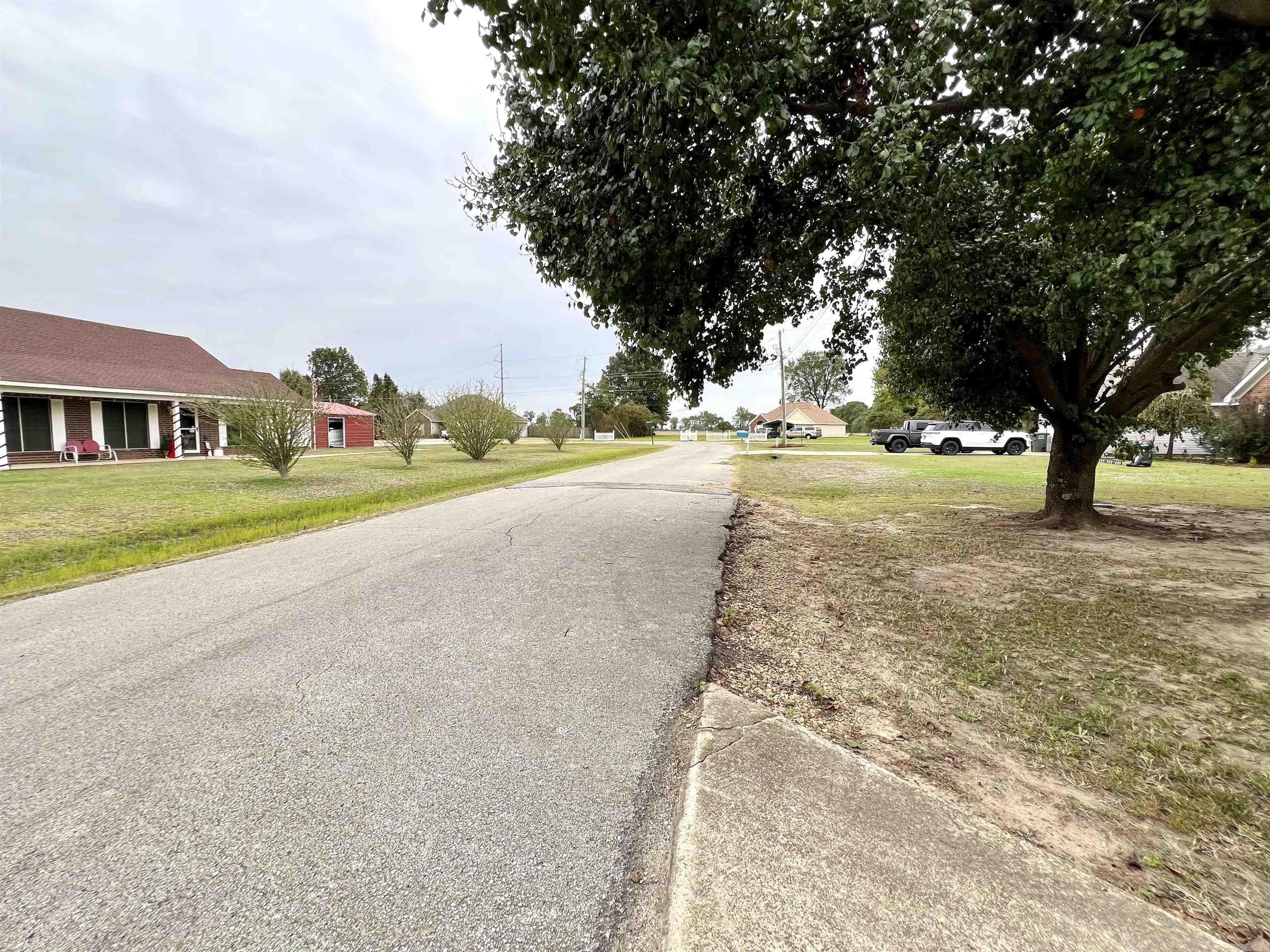 MAIN PLACE - Residential