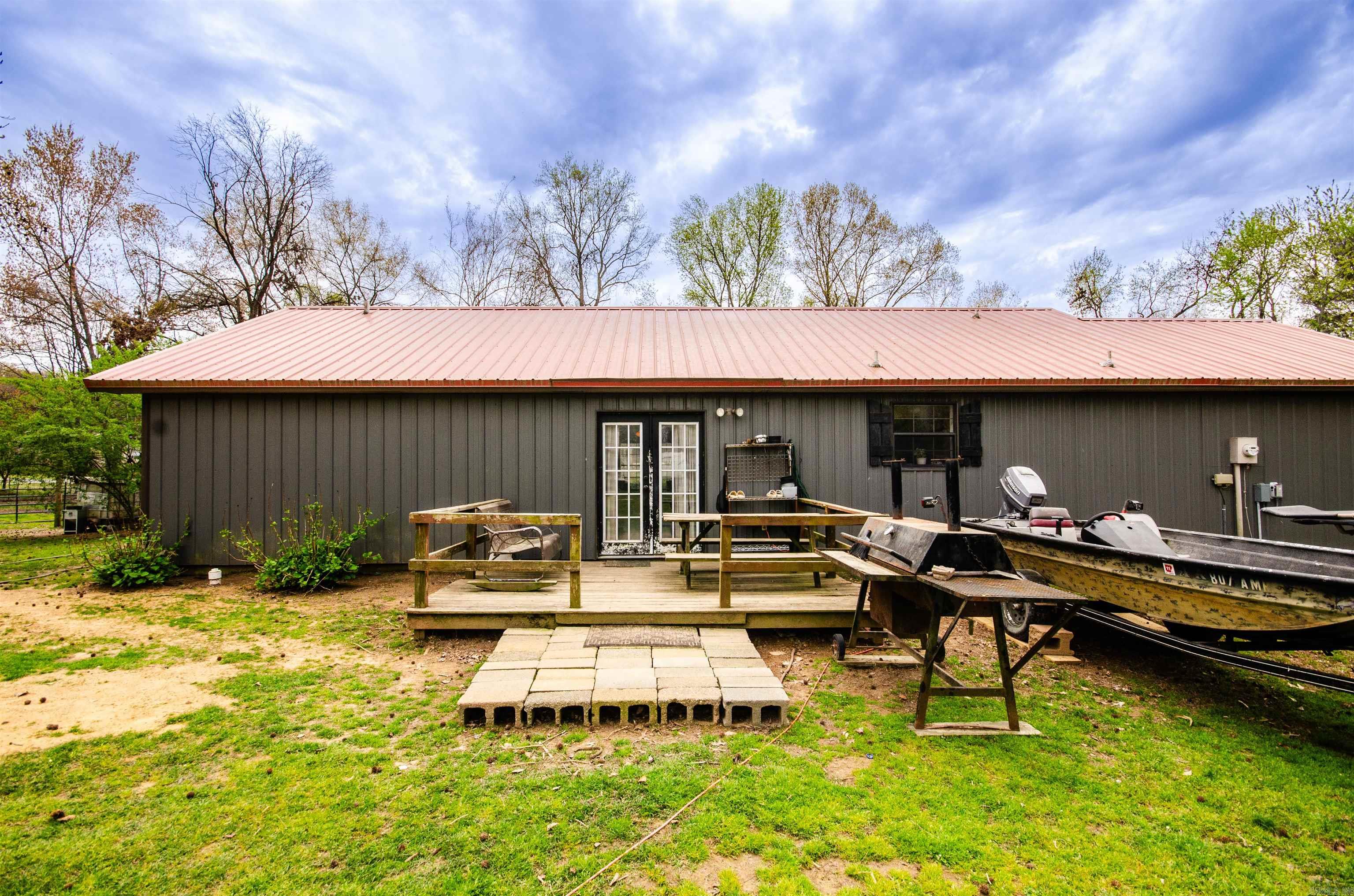 Metes & Bounds - Residential