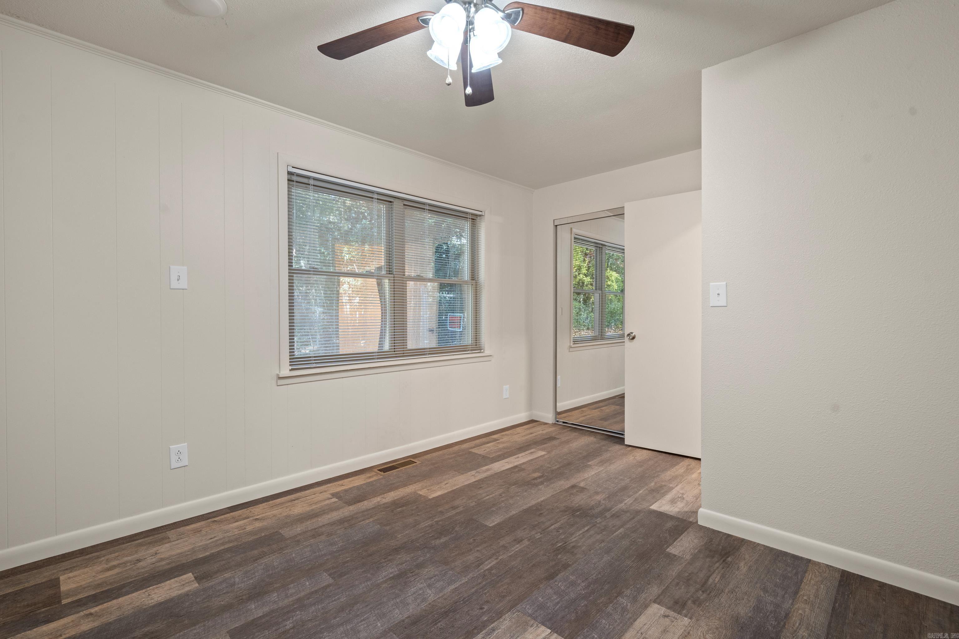 BRIARWOOD - Residential