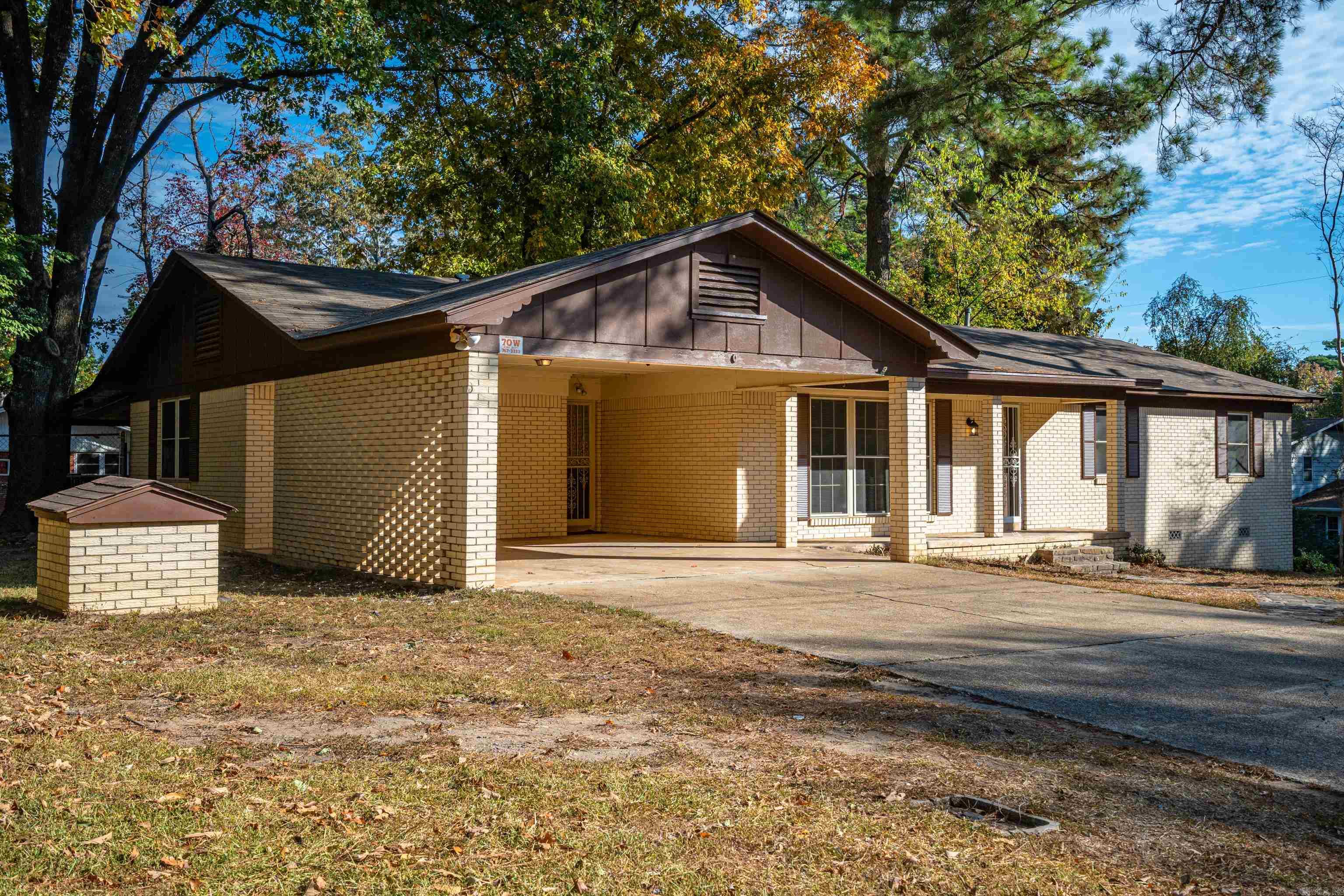 BRIARWOOD - Residential