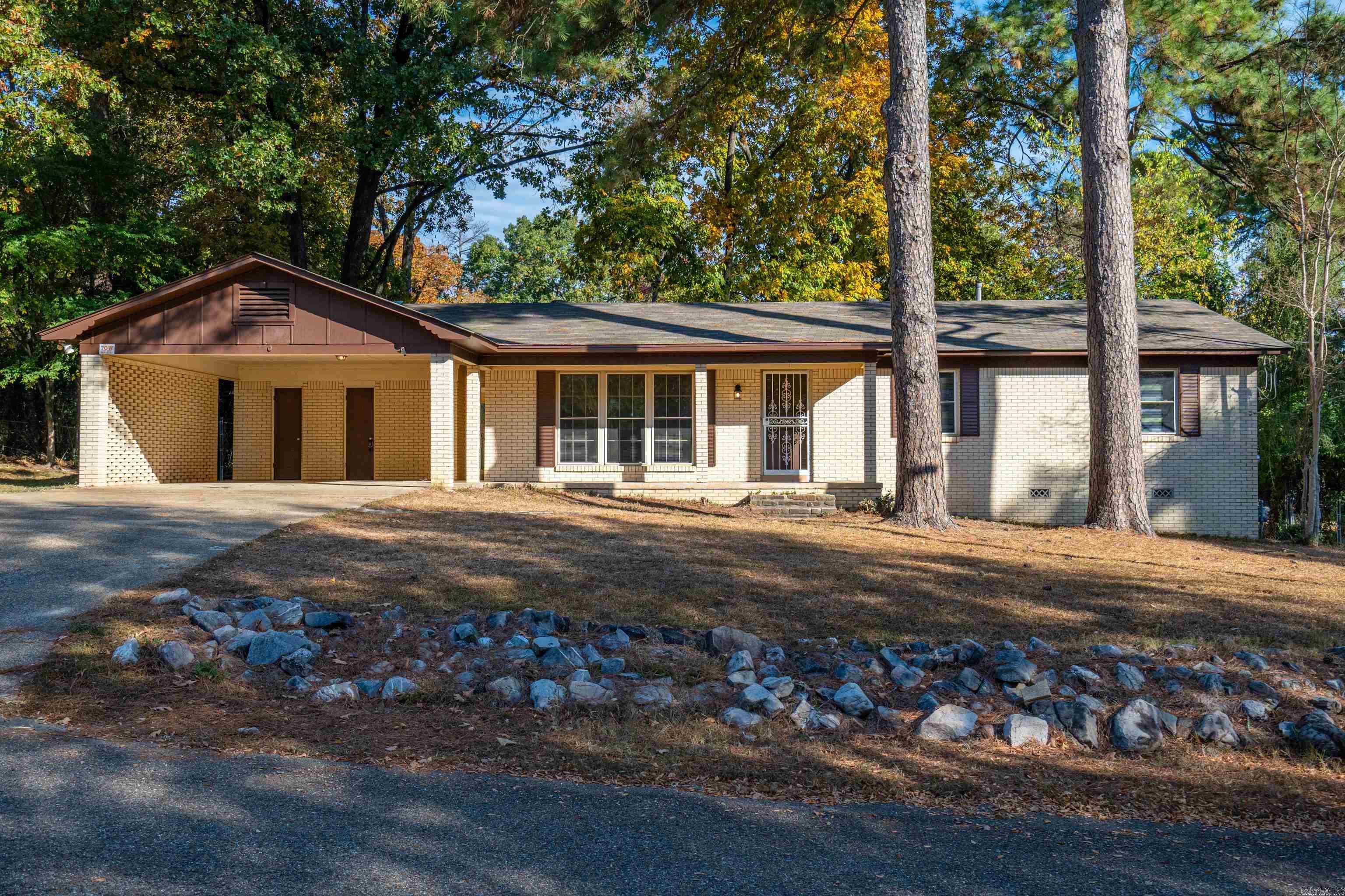 BRIARWOOD - Residential