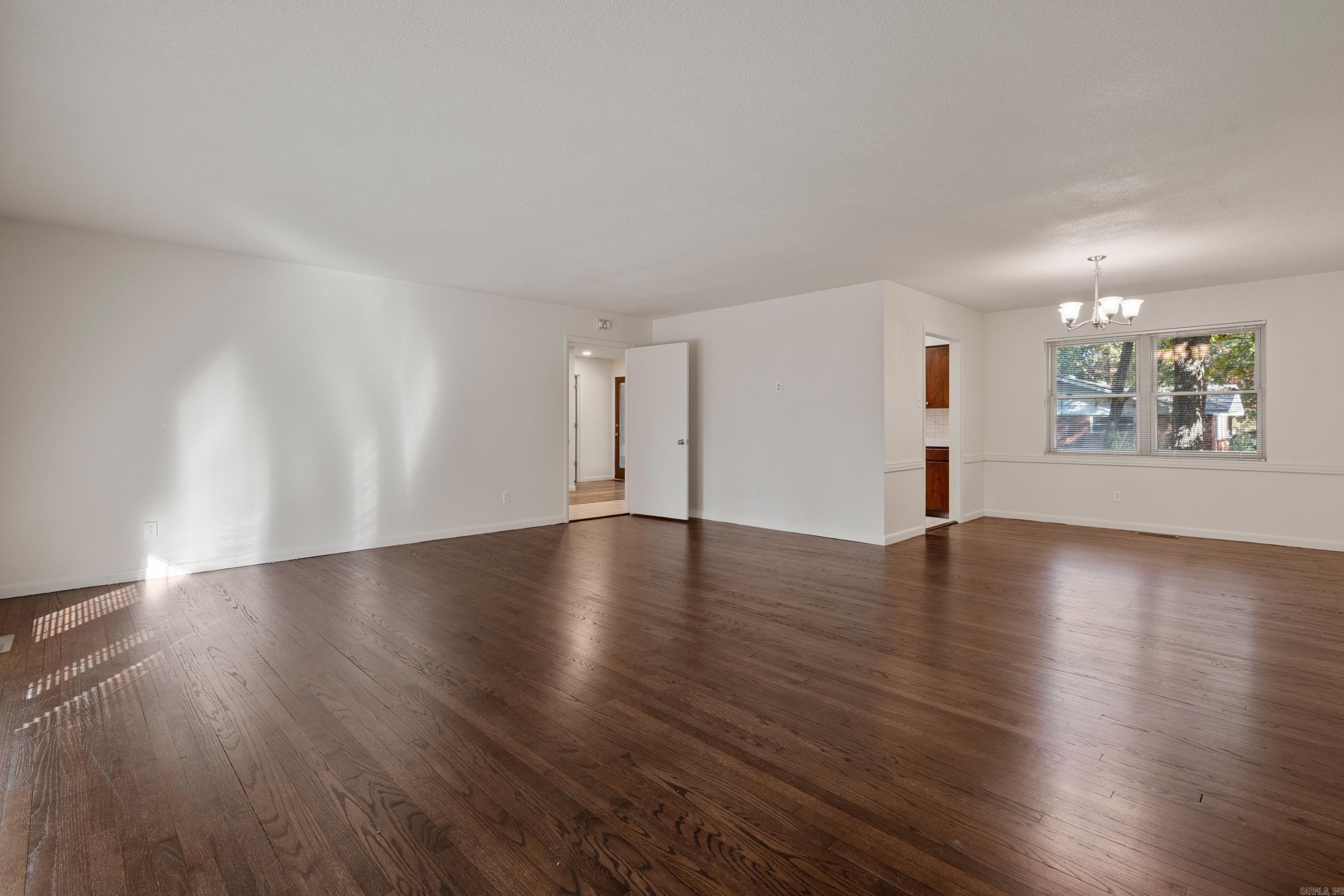 BRIARWOOD - Residential