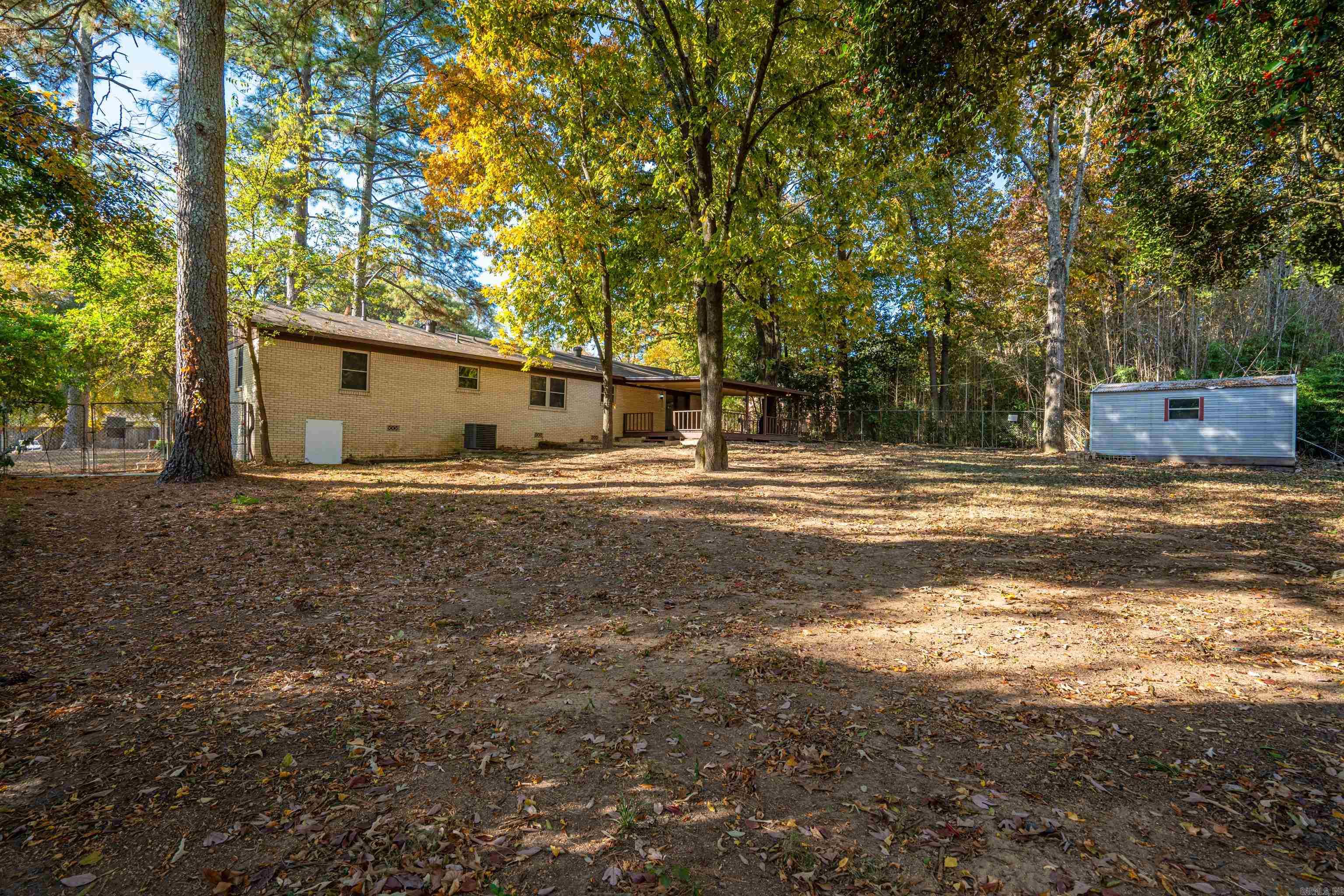 BRIARWOOD - Residential