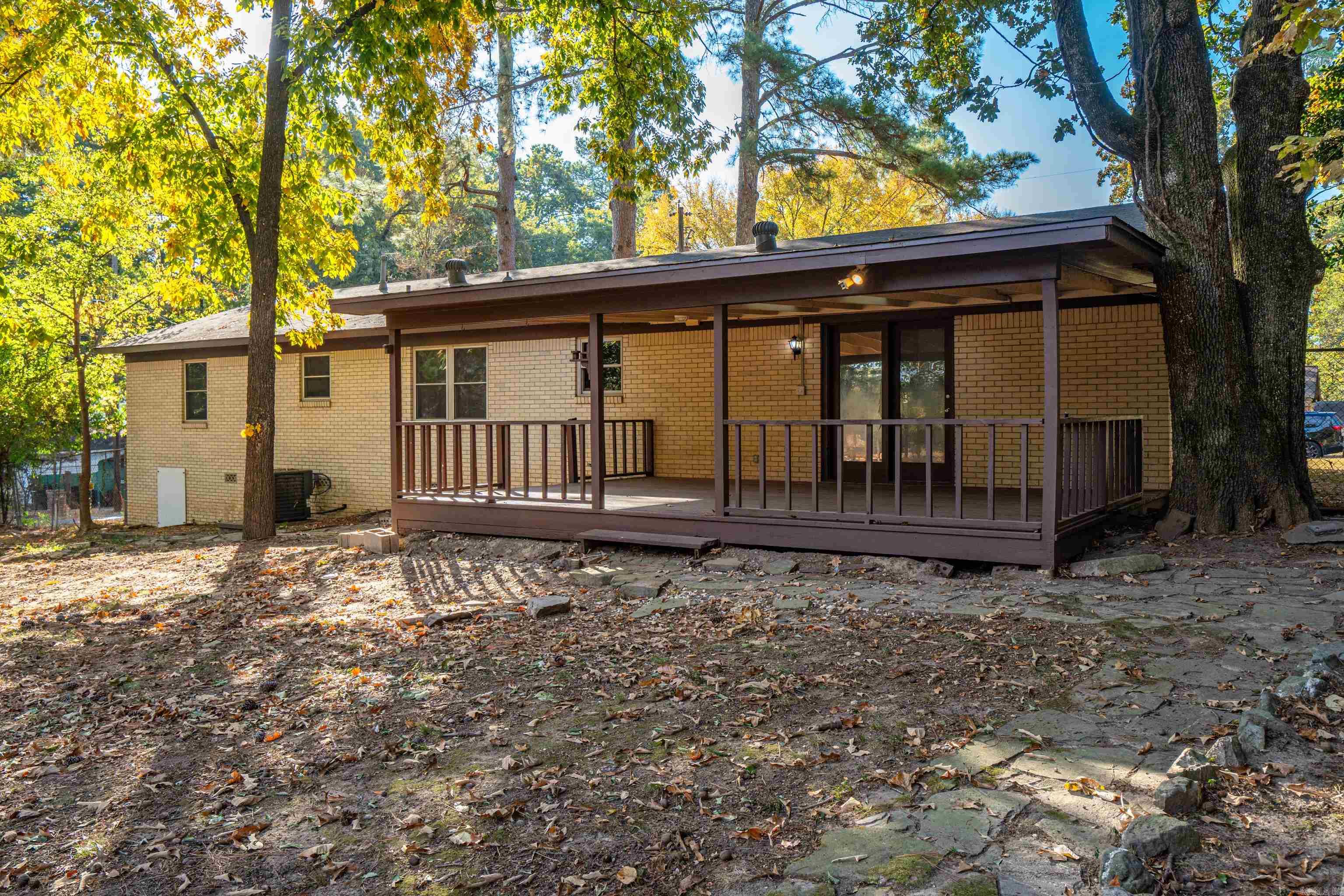 BRIARWOOD - Residential