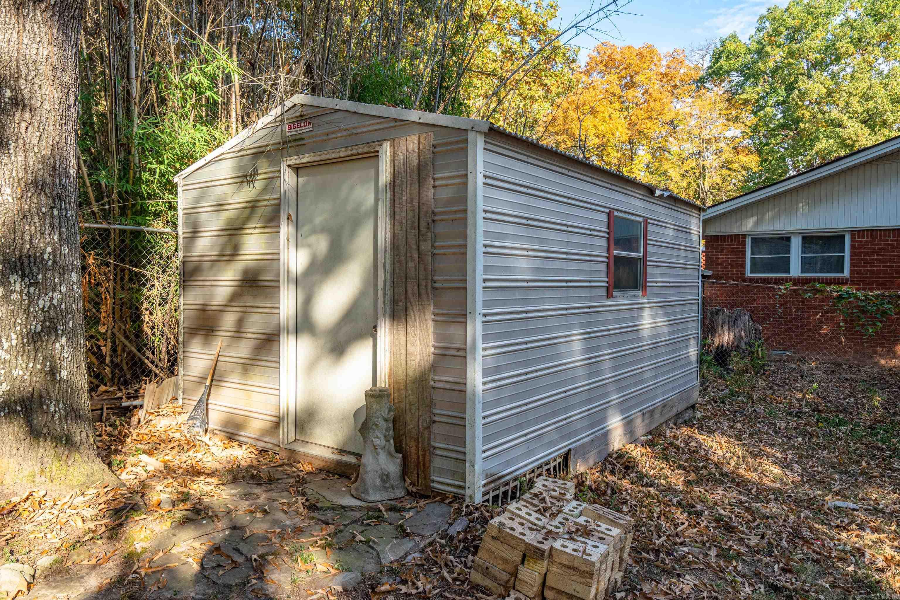 BRIARWOOD - Residential