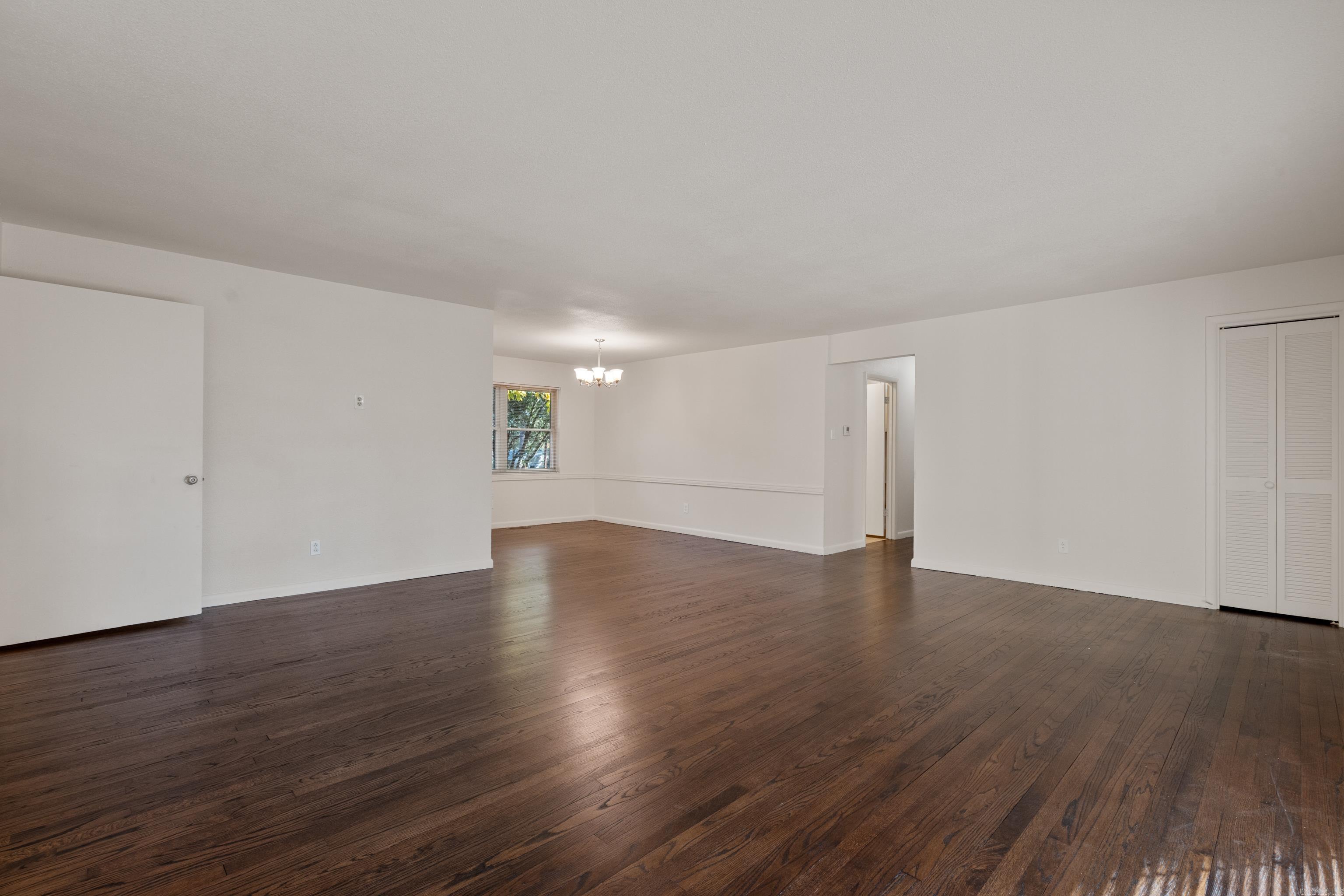 BRIARWOOD - Residential