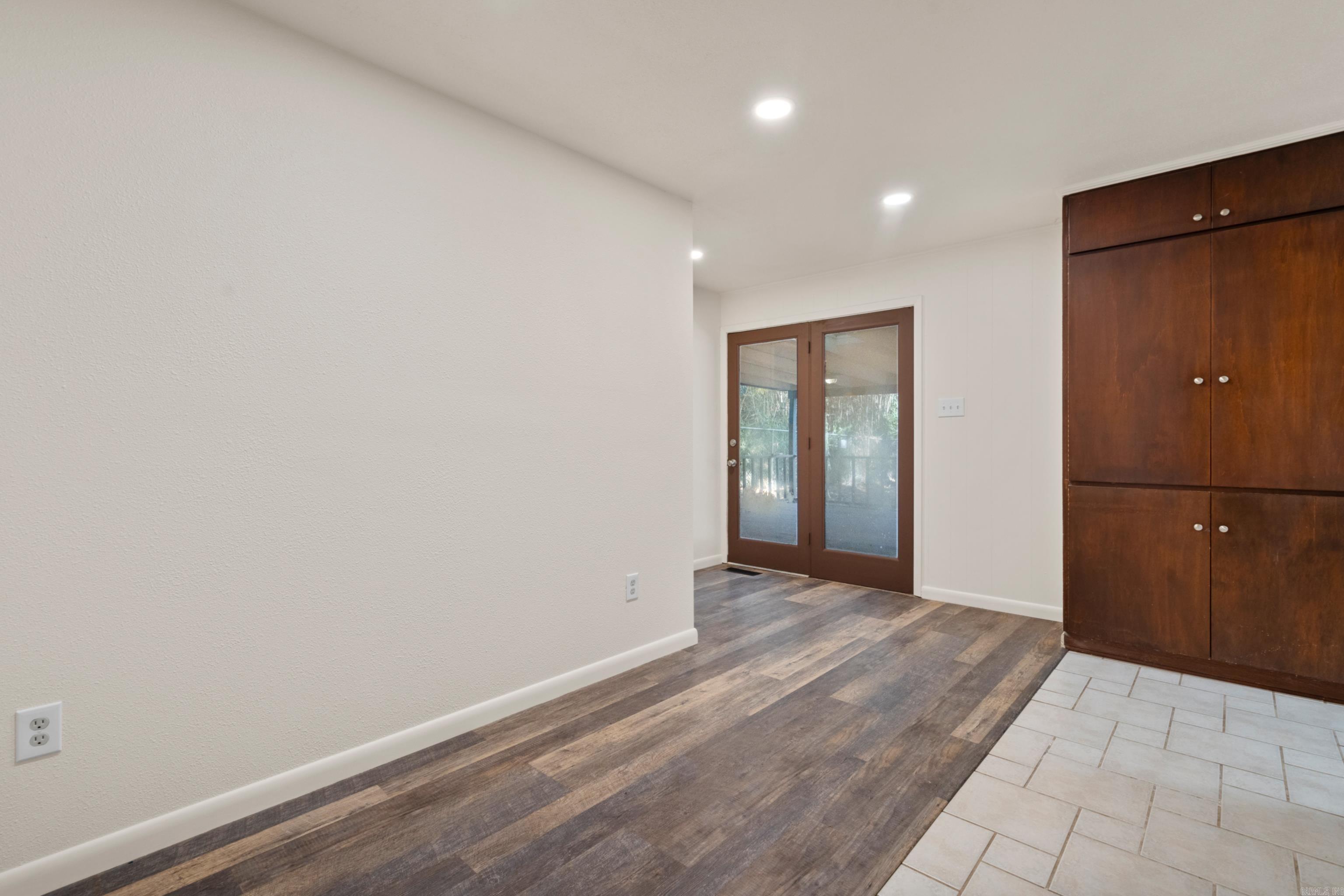 BRIARWOOD - Residential