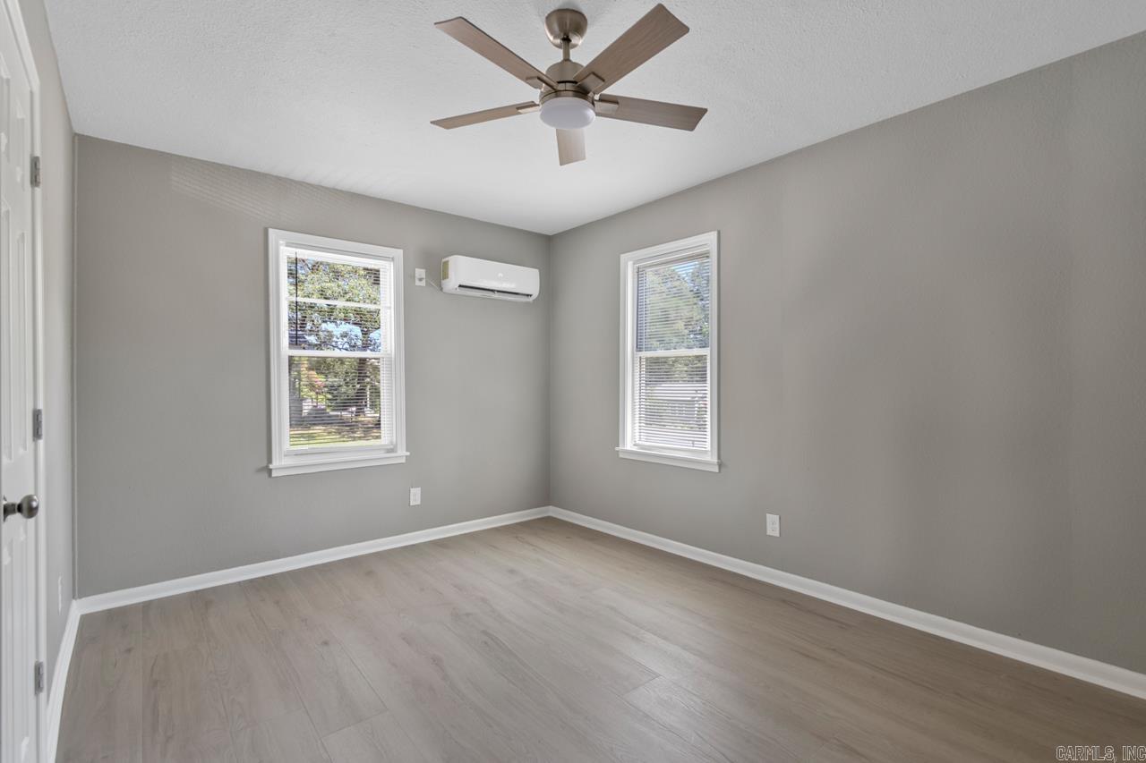 SPRING HILL ADDN - Residential