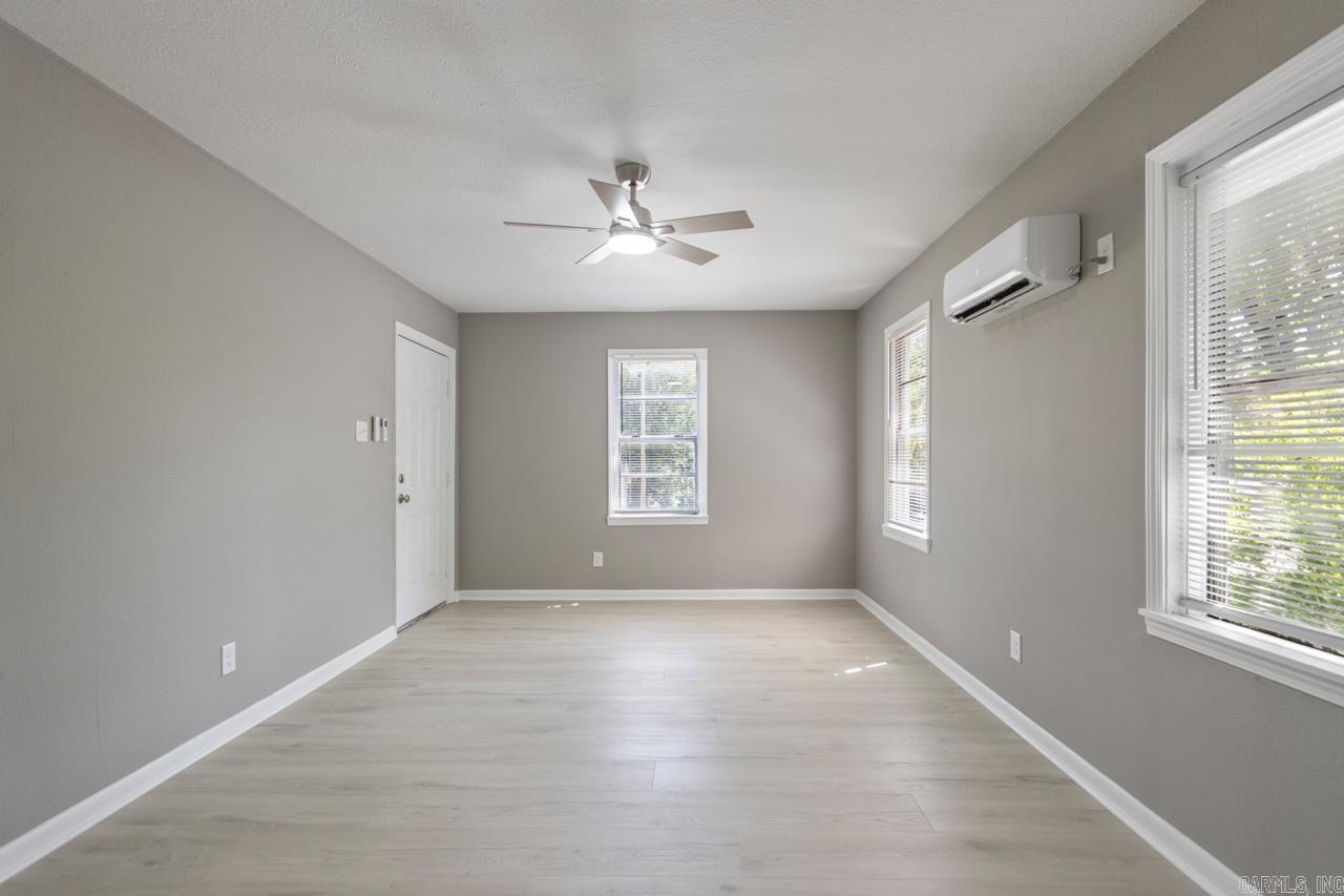 SPRING HILL ADDN - Residential