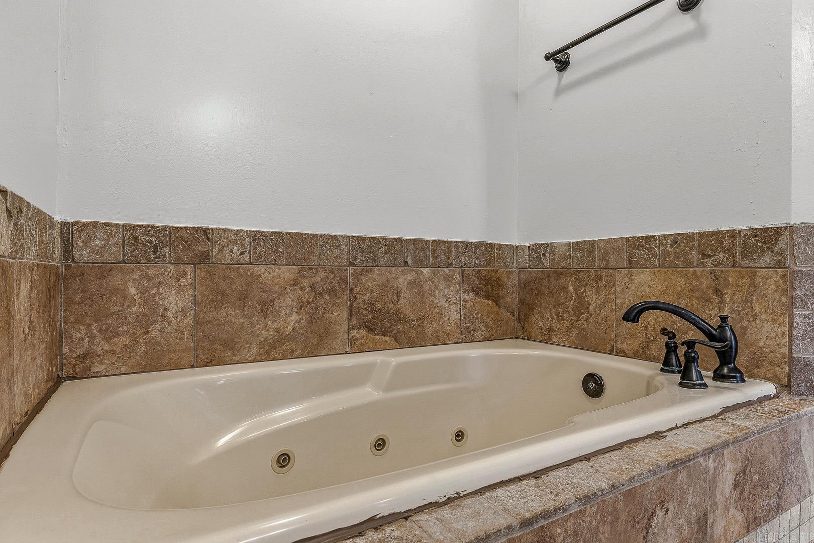 MERRELL ESTATES - Residential