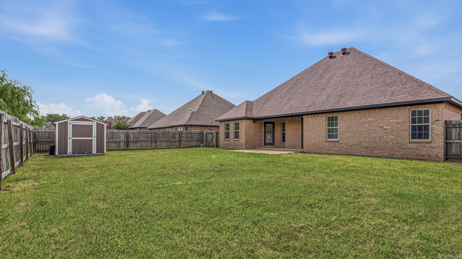 MERRELL ESTATES - Residential