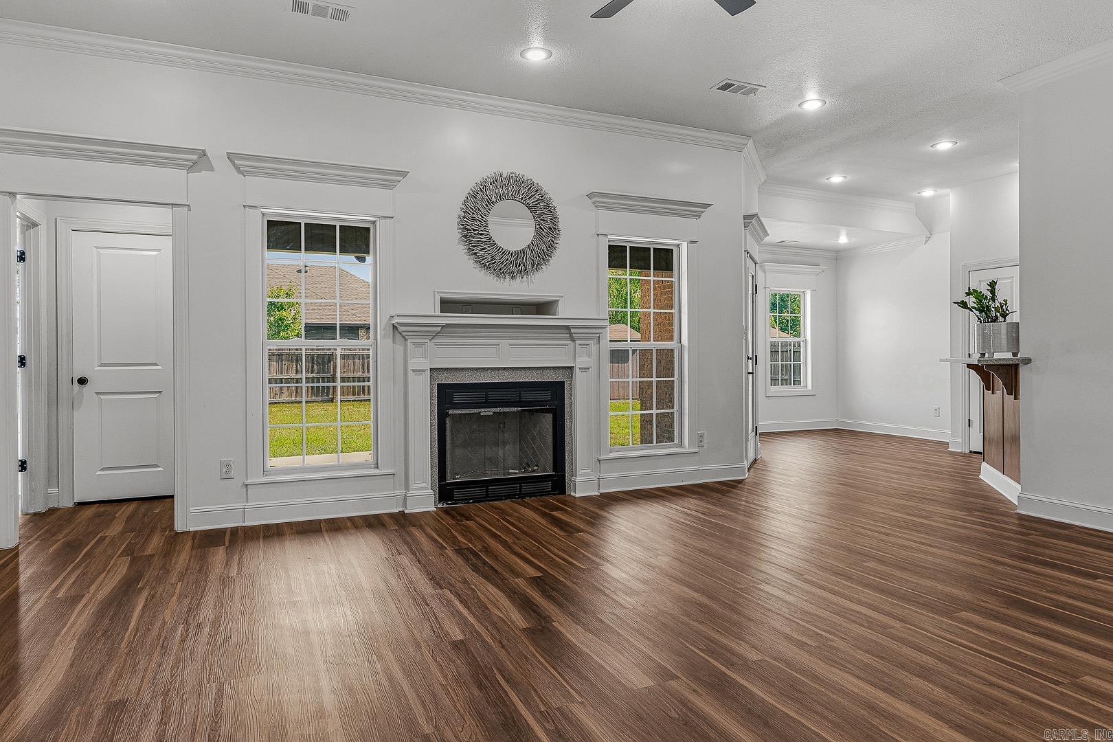 MERRELL ESTATES - Residential