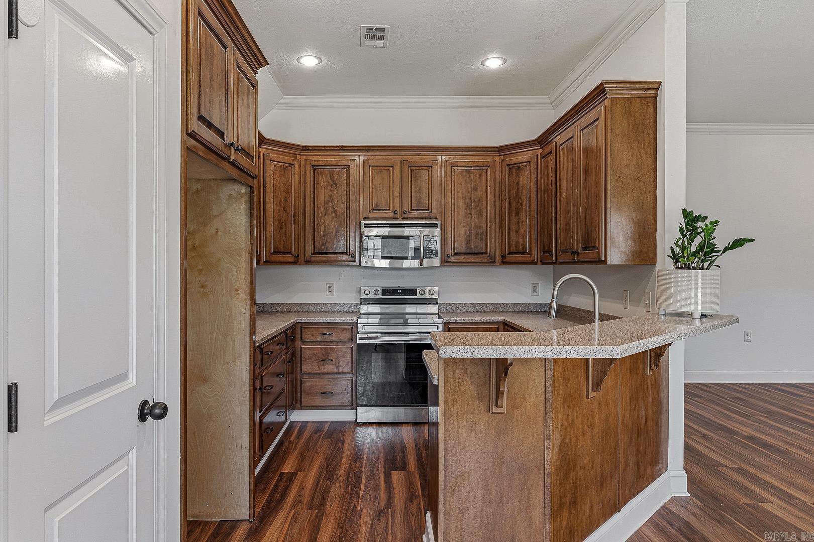 MERRELL ESTATES - Residential
