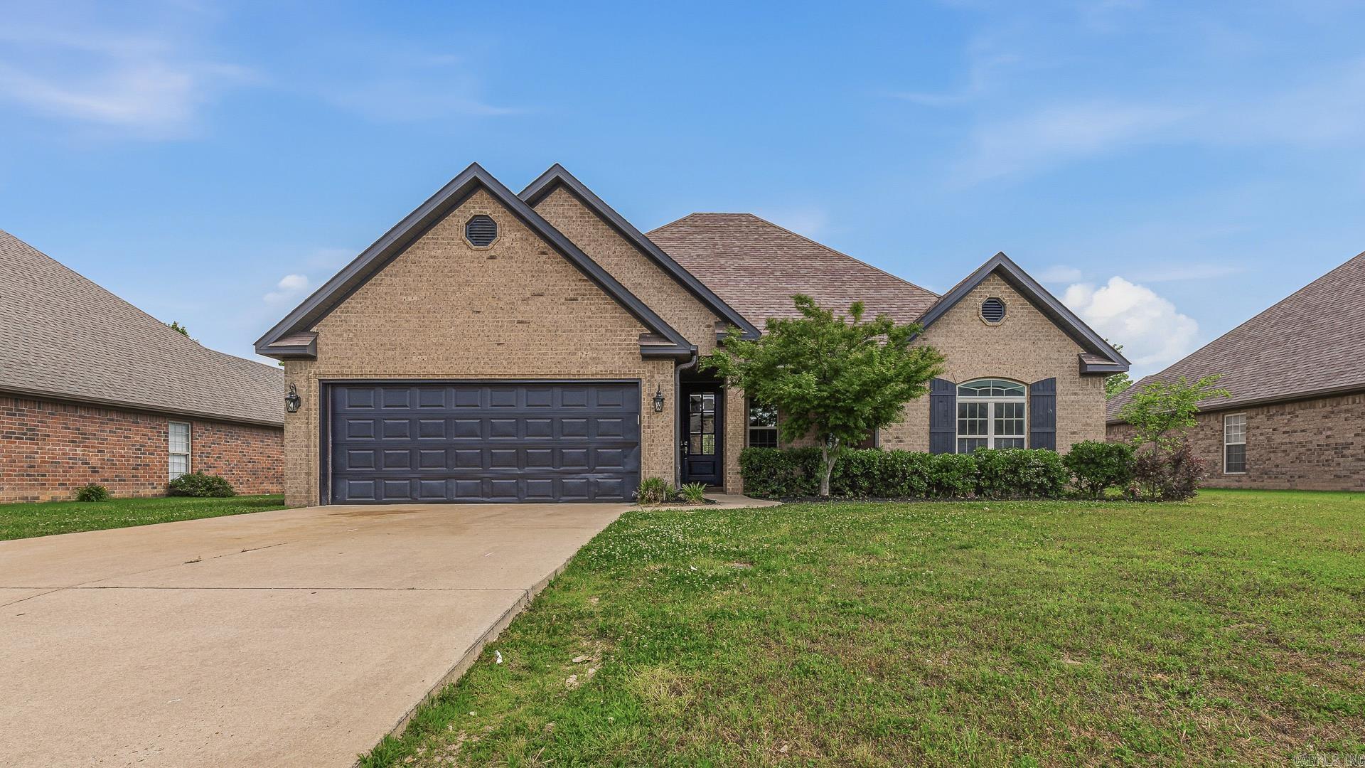 MERRELL ESTATES - Residential