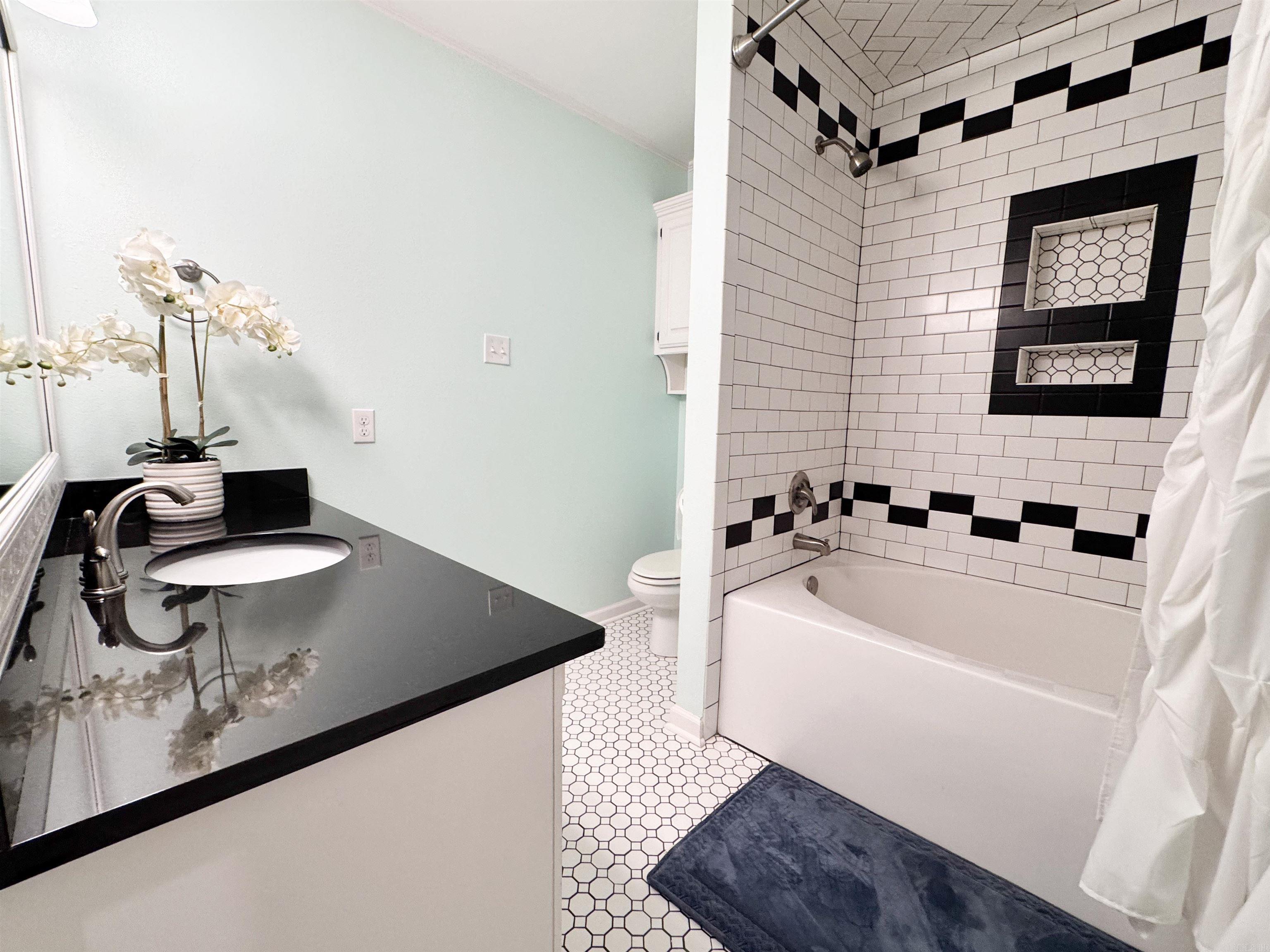 WALTON HEIGHTS - Residential