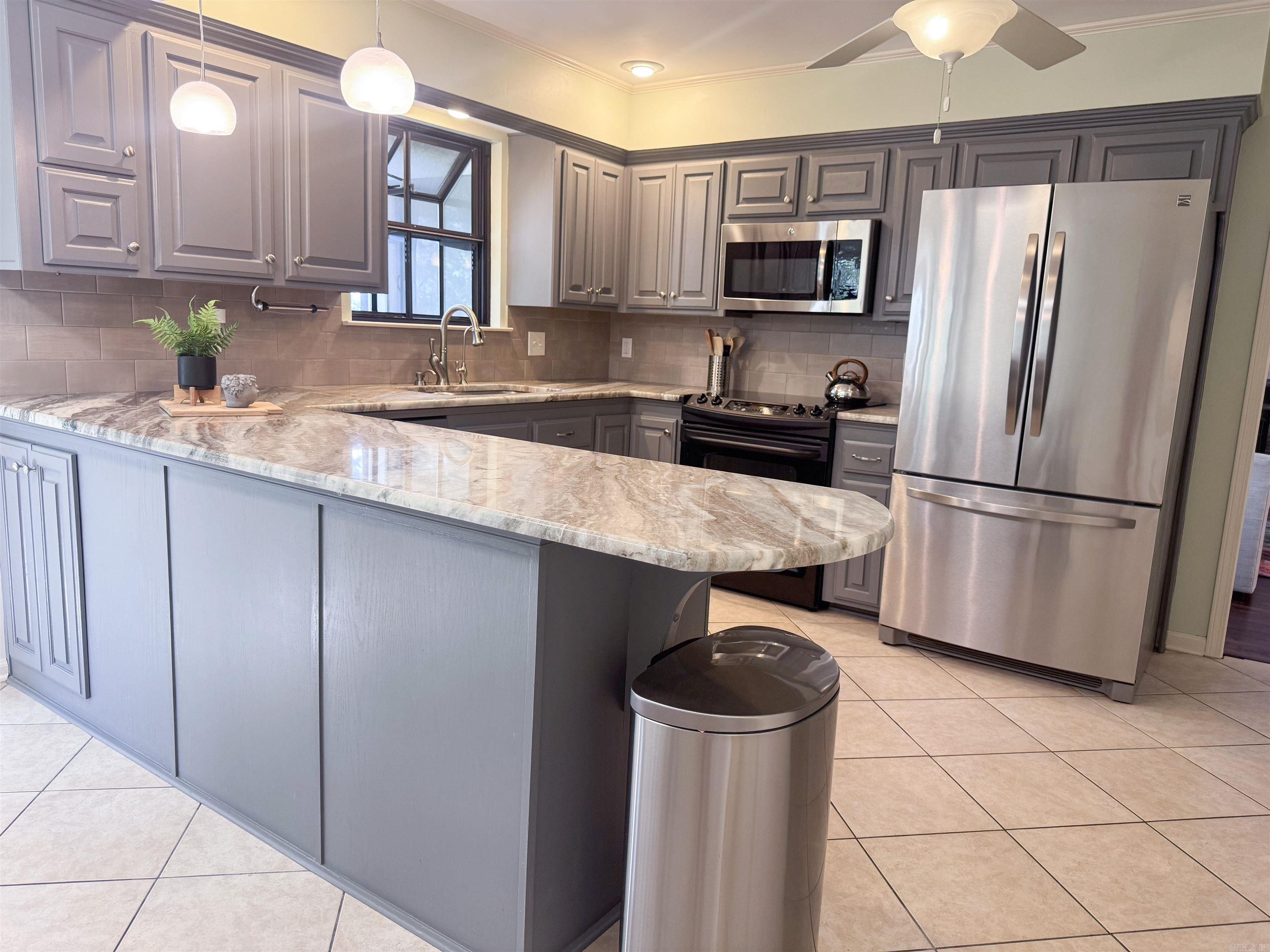 WALTON HEIGHTS - Residential