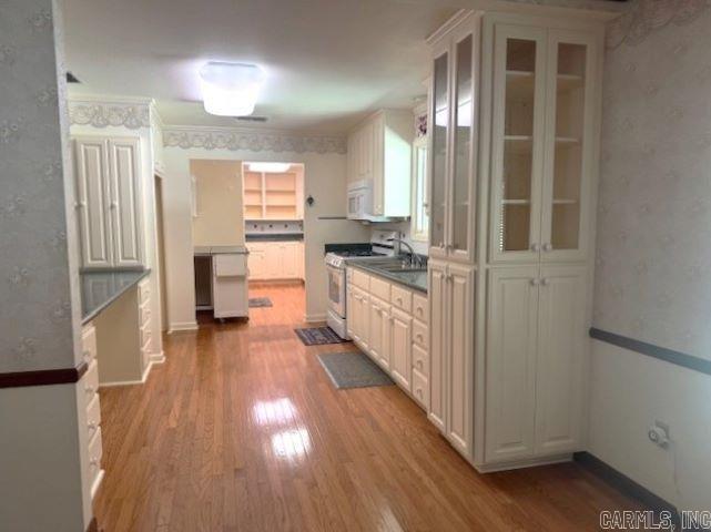MONTICELLO - Residential