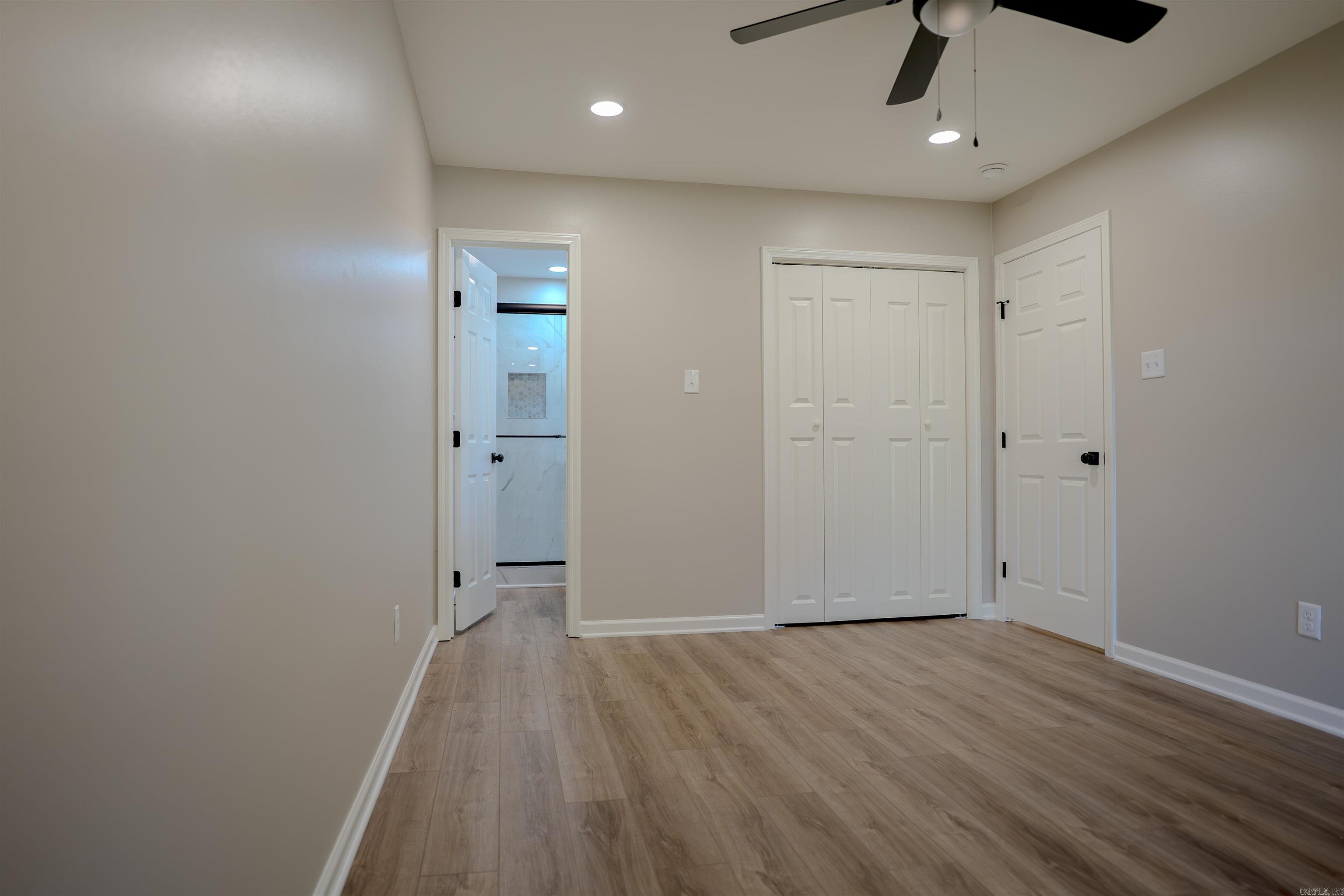 GREEN MEADOWS - Residential