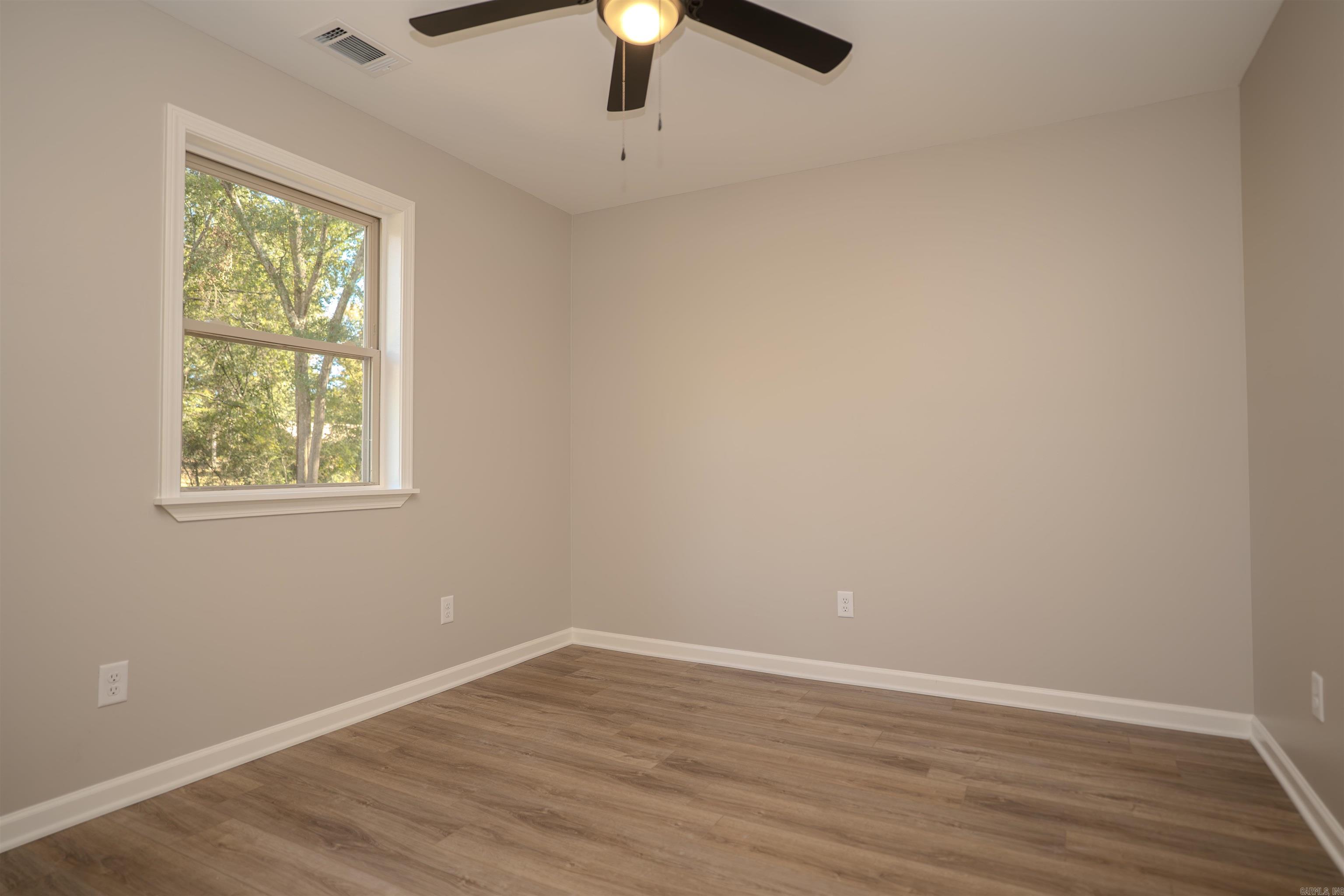 GREEN MEADOWS - Residential