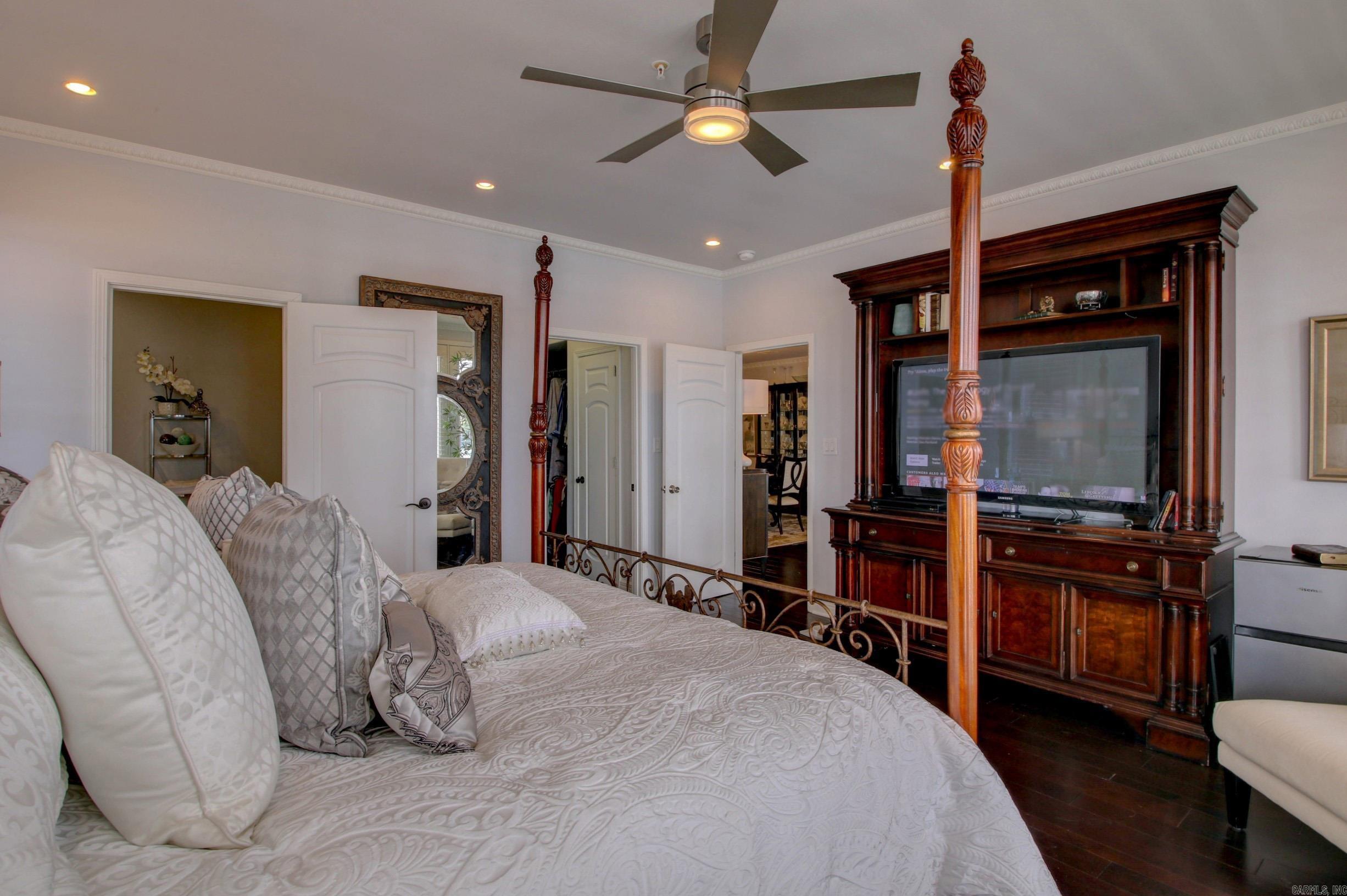 FIESTA BAY HPR - Residential