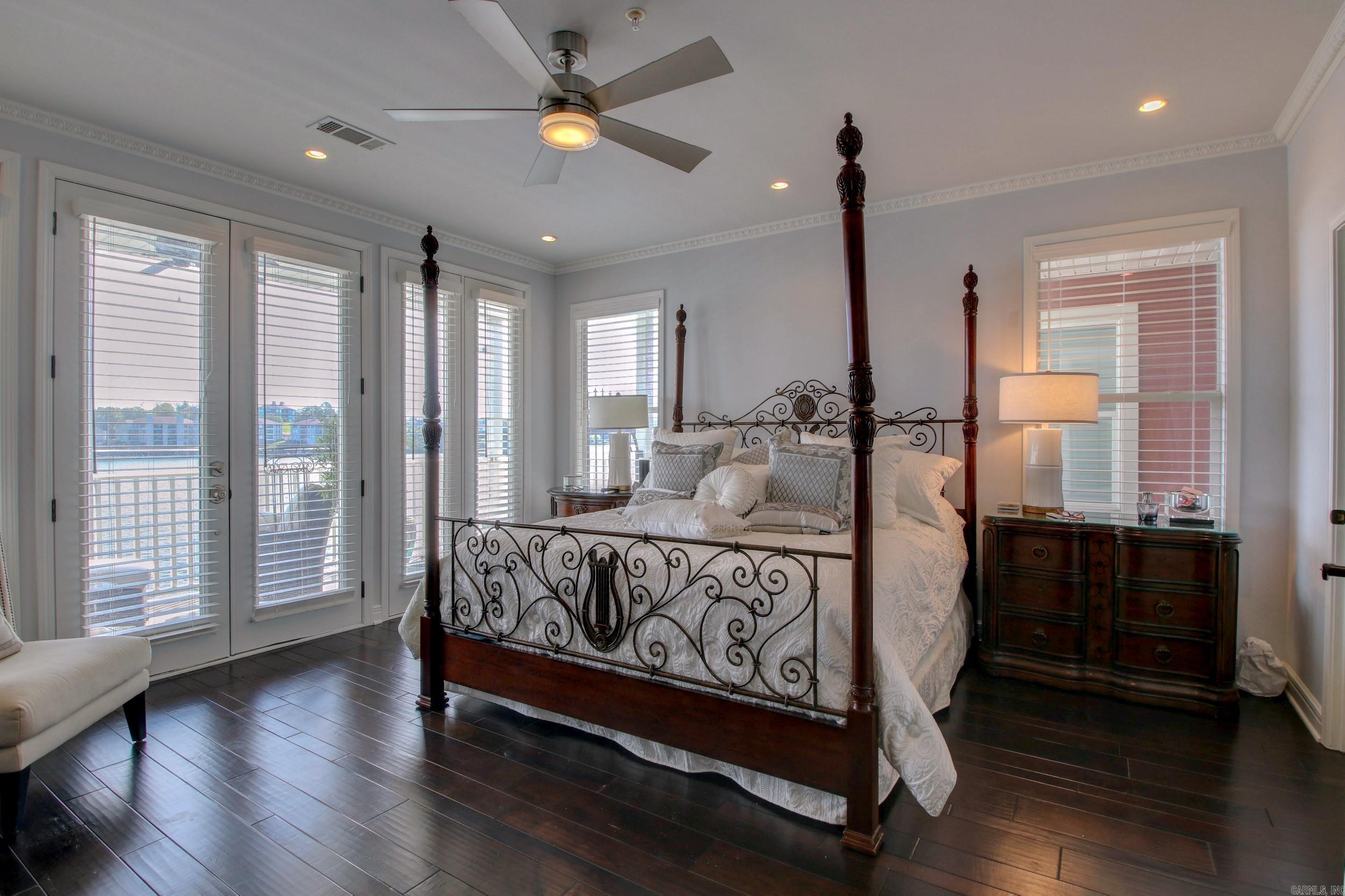 FIESTA BAY HPR - Residential