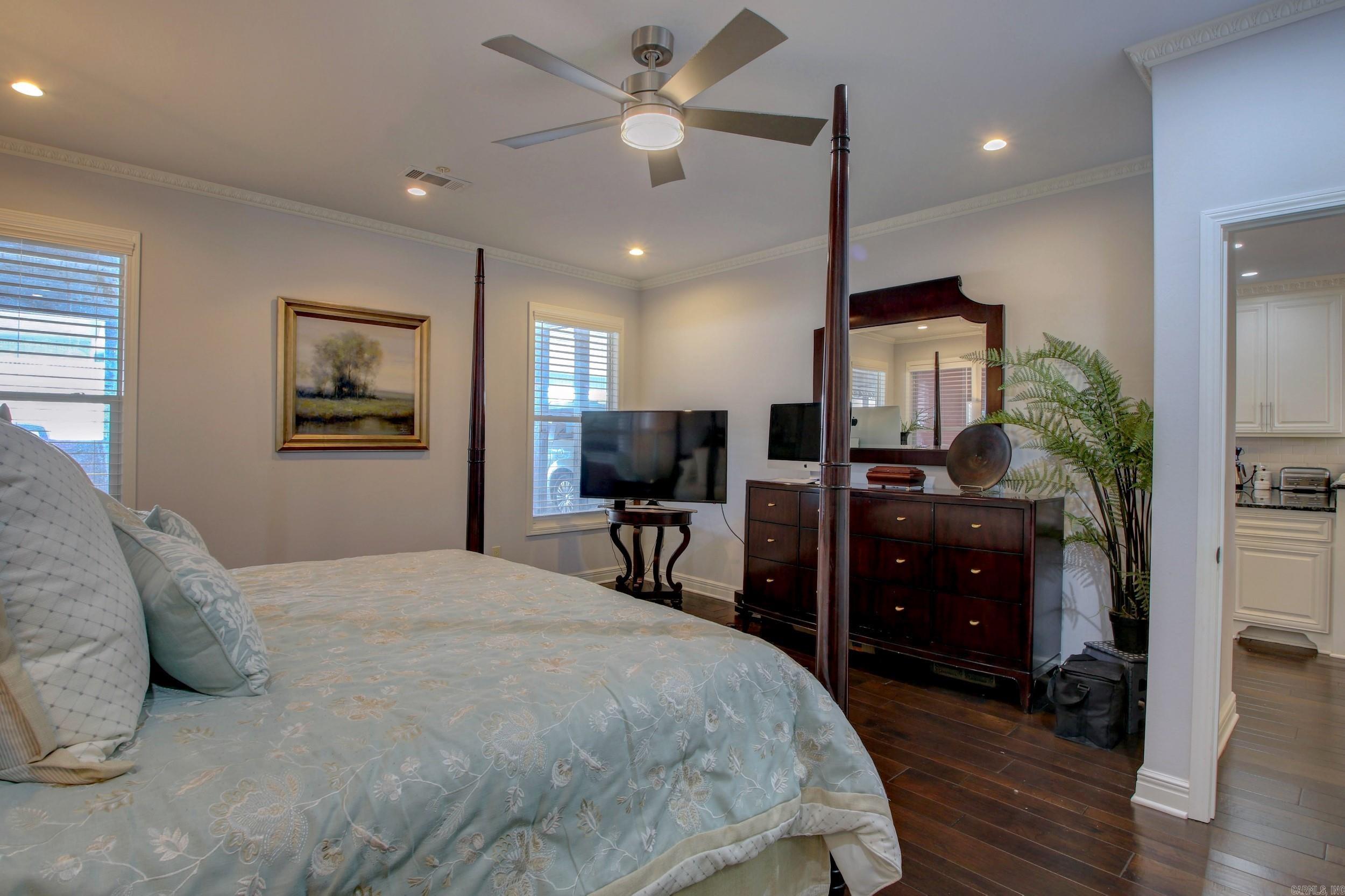 FIESTA BAY HPR - Residential