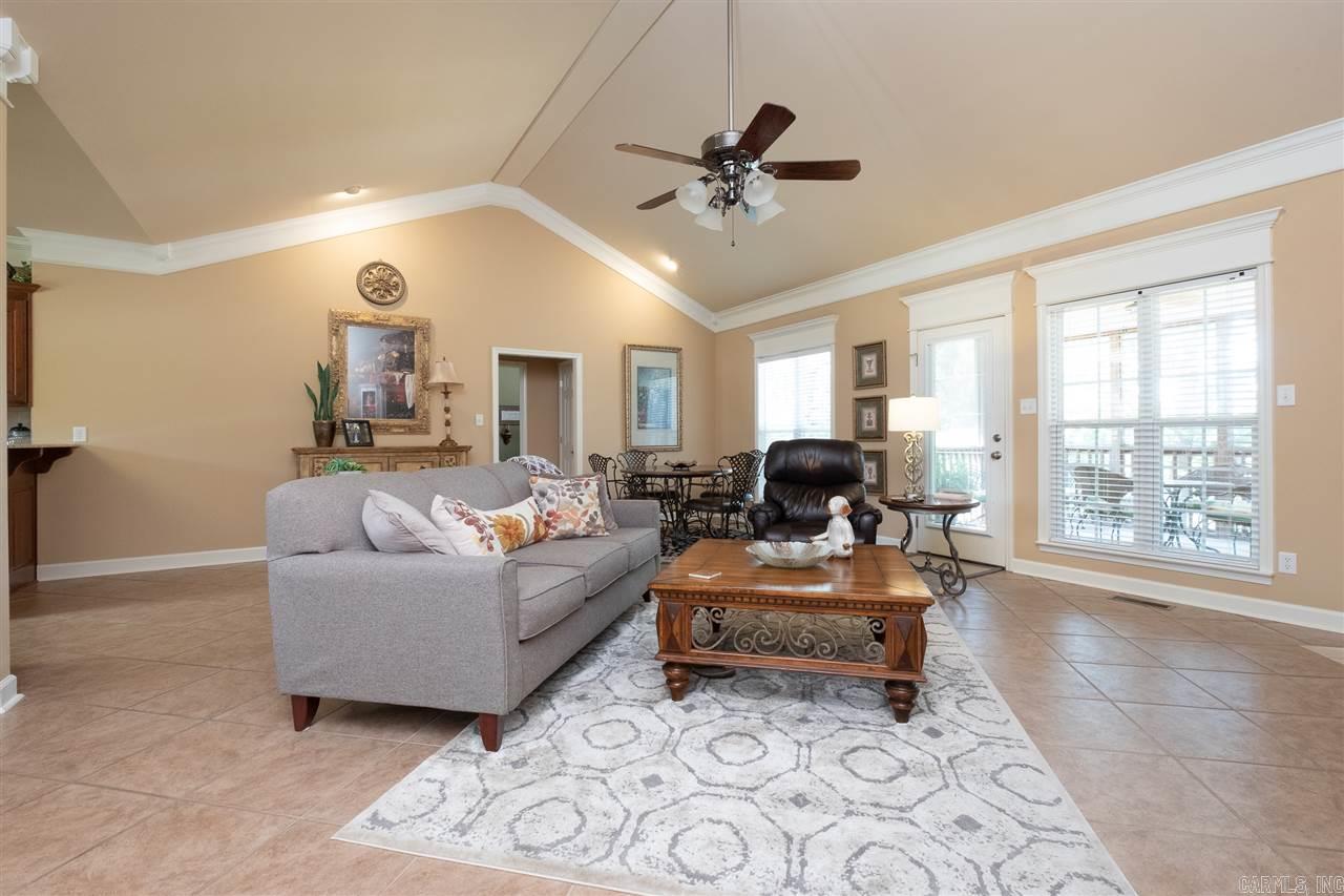 MAUMELLE VALLEY ESTATES - Residential