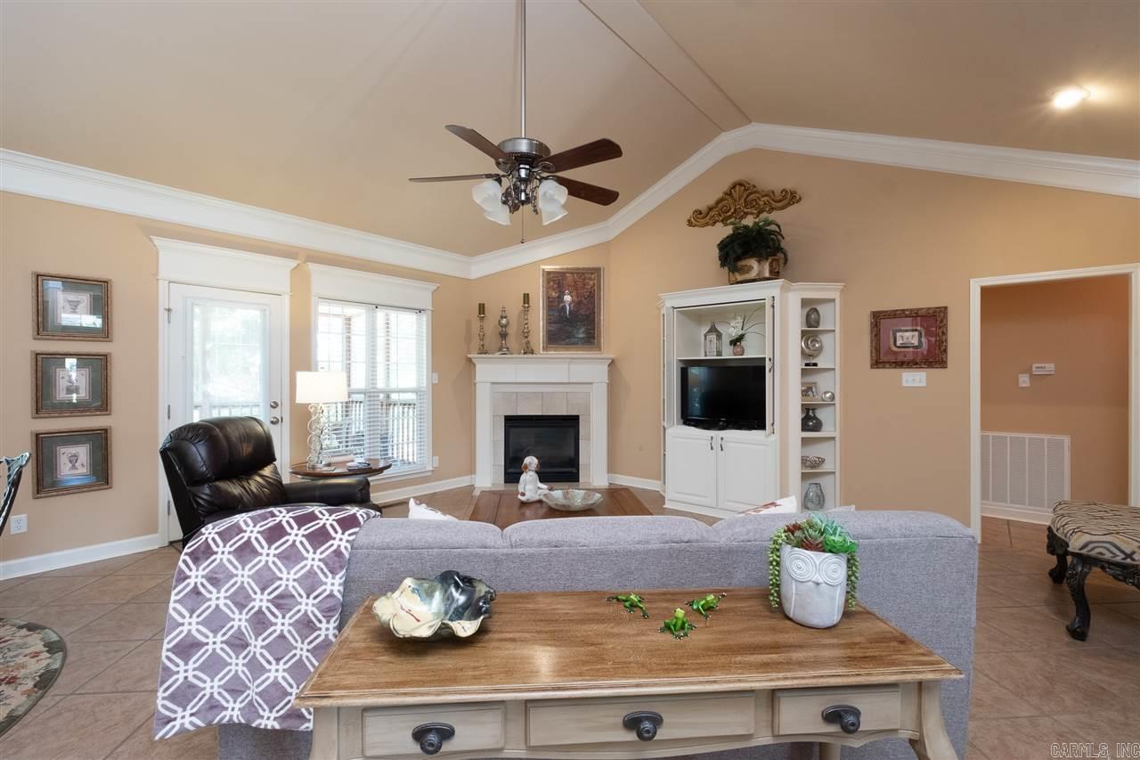 MAUMELLE VALLEY ESTATES - Residential