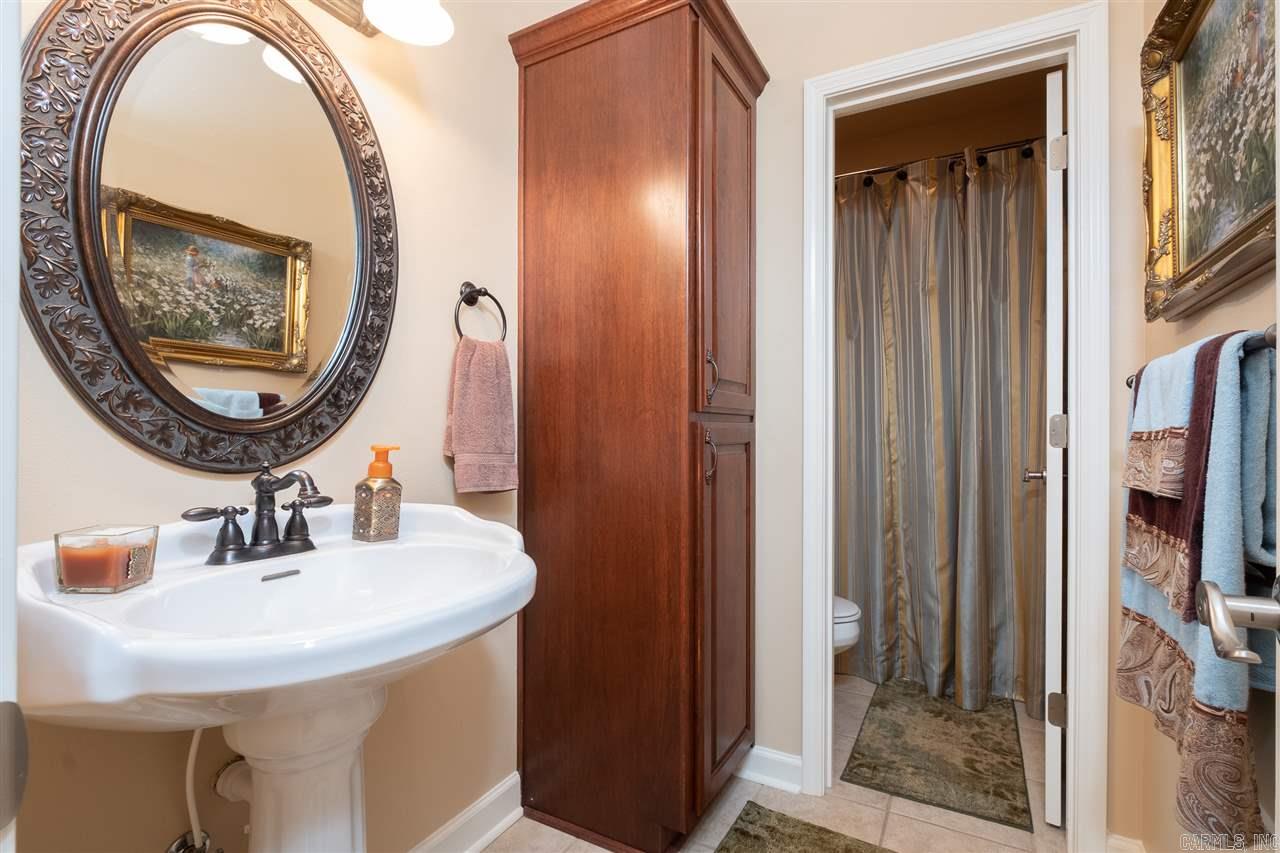 MAUMELLE VALLEY ESTATES - Residential