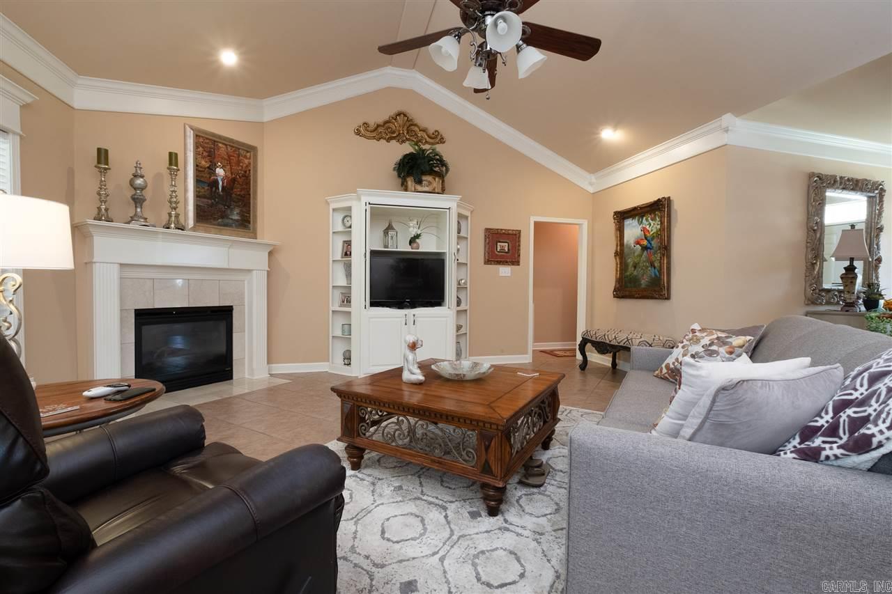 MAUMELLE VALLEY ESTATES - Residential