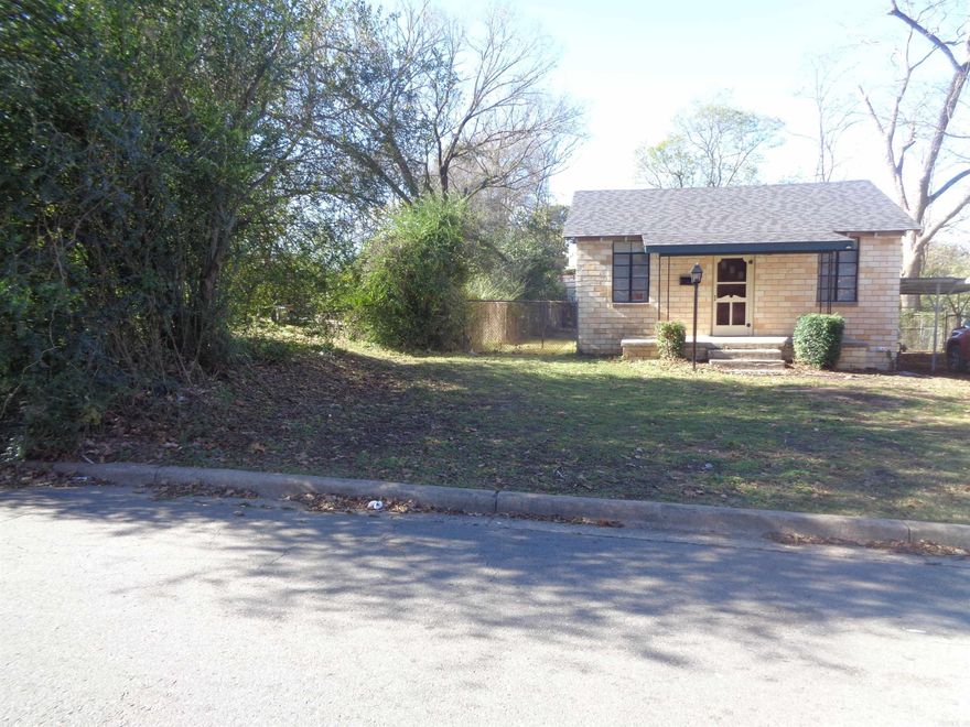 Very cute and recently remodeled one (1) bedroom with one (1) bath house on a large fenced lot. This all electric property is extremely nice with new paint, new kitchen cabinets and counter top, a new roof, new heating/cooling system and refinished hard wood floors.  Space is available for a stacked washer and dryer. Stove and refrigerator on site only-Not to be repaired or replaced. Section 8-Housing Tenants accepted. NO Pets/Animals allowed! Call 501-228-0018 for more information.