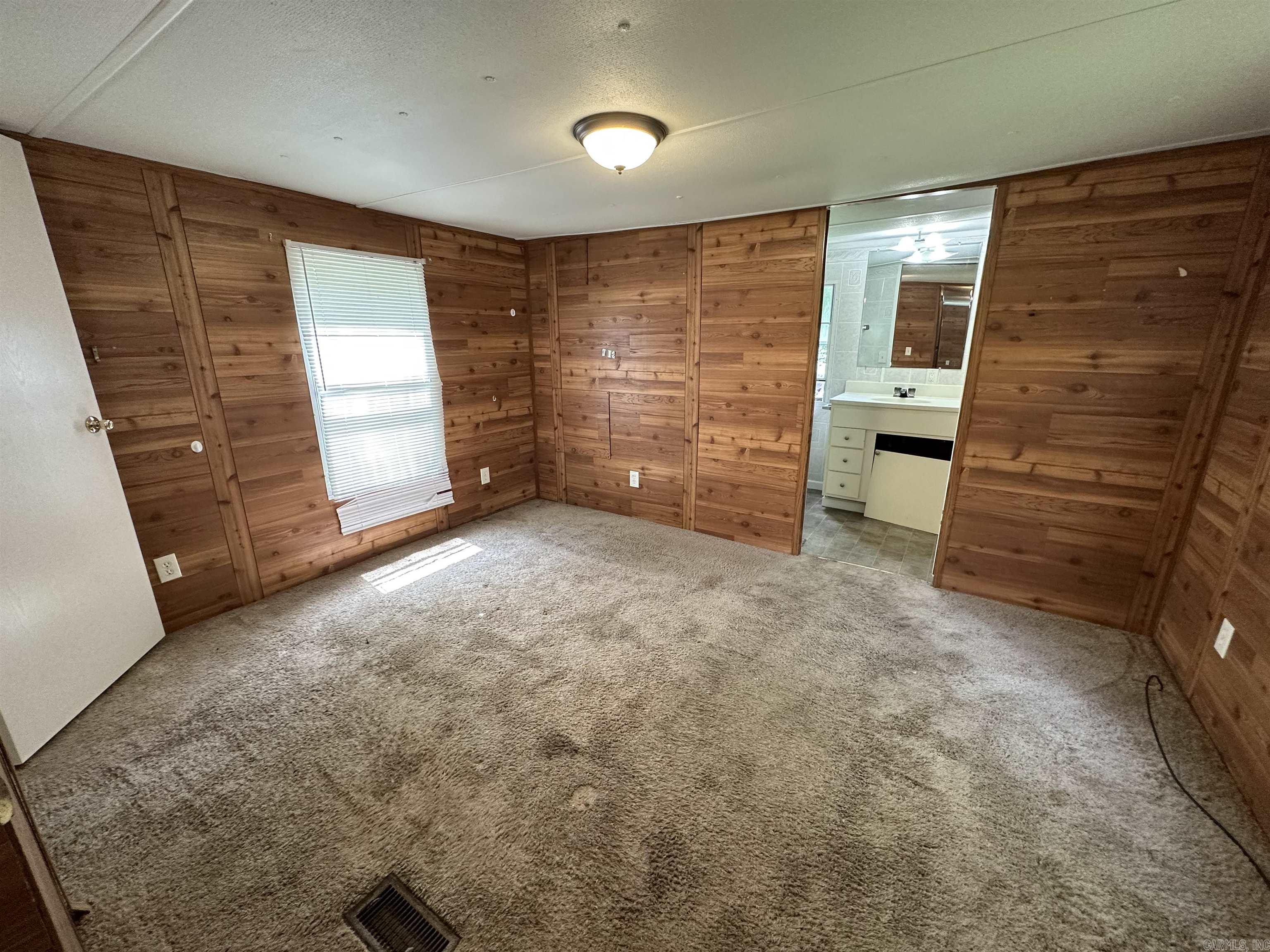 Not in Subdivision - Residential Lease