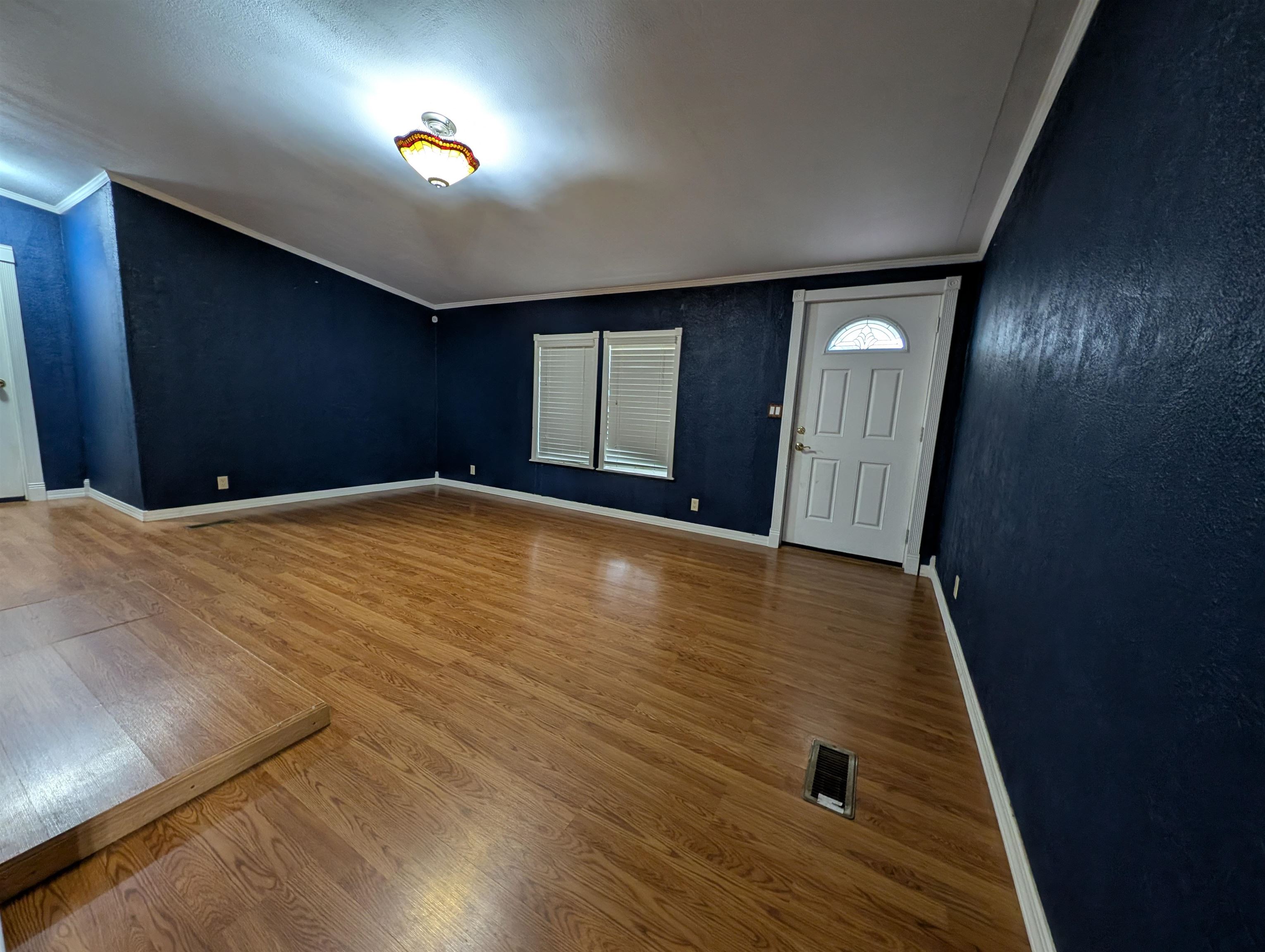 RIVER TRAIL - Residential