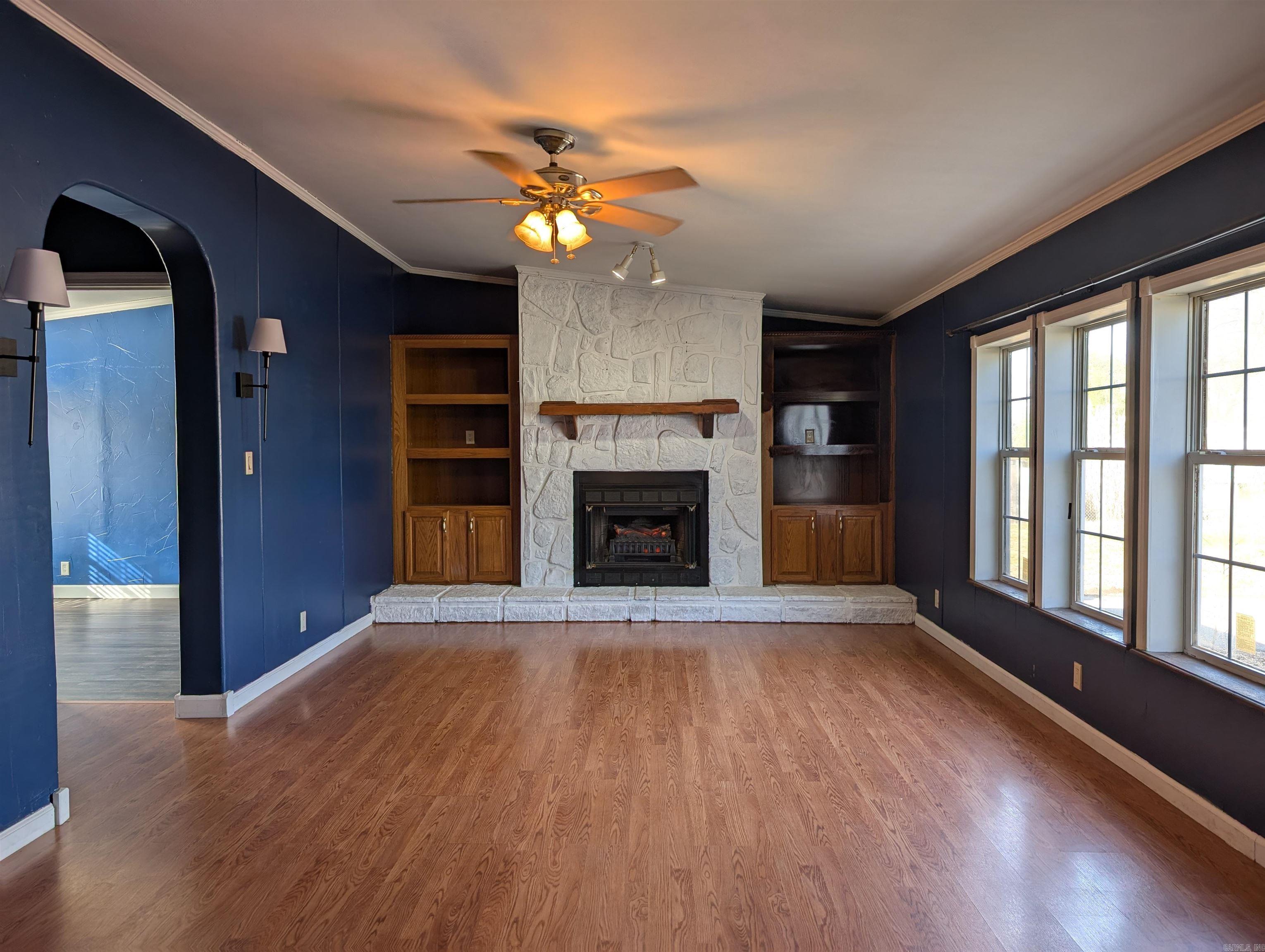 RIVER TRAIL - Residential