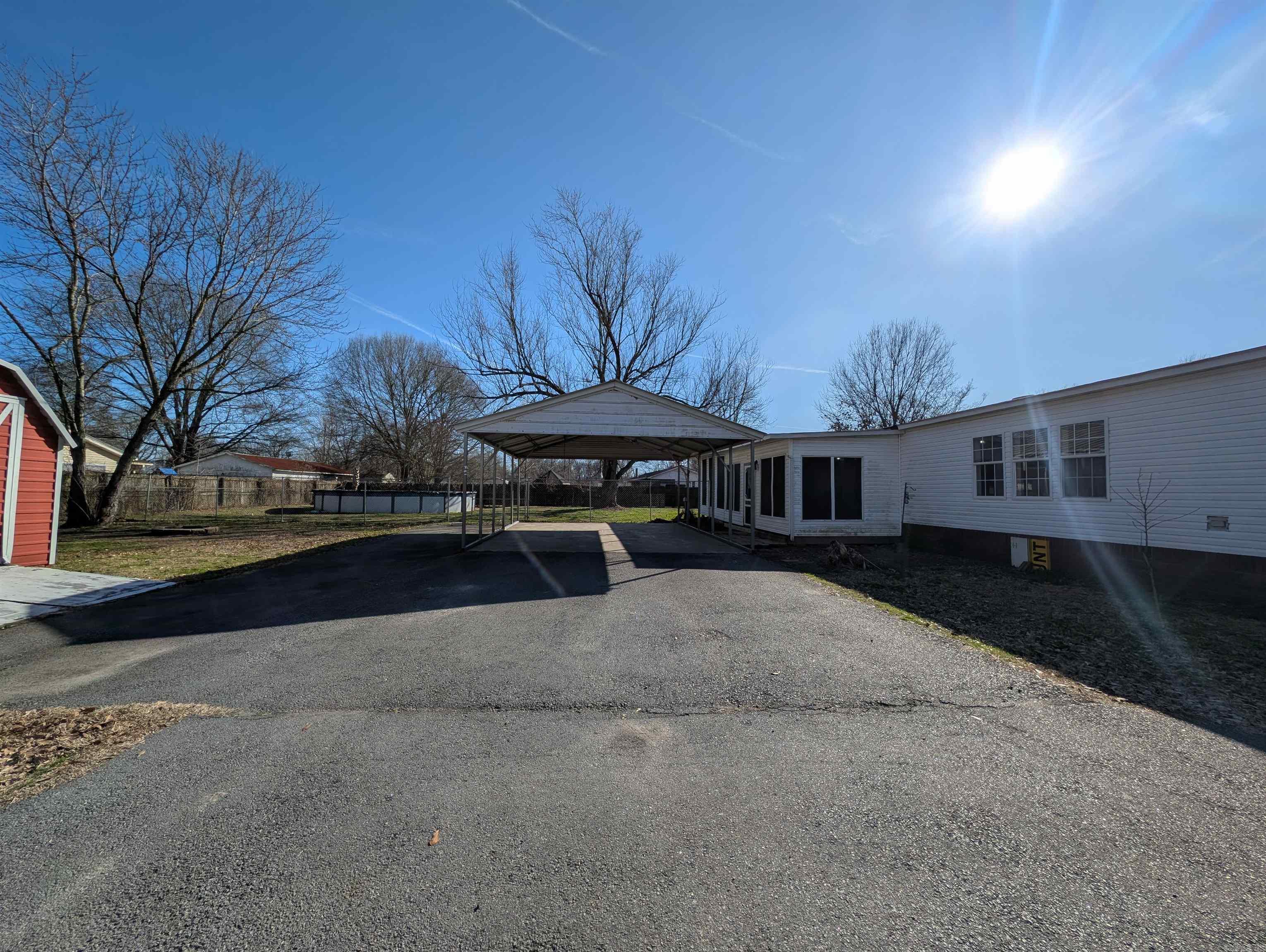 RIVER TRAIL - Residential