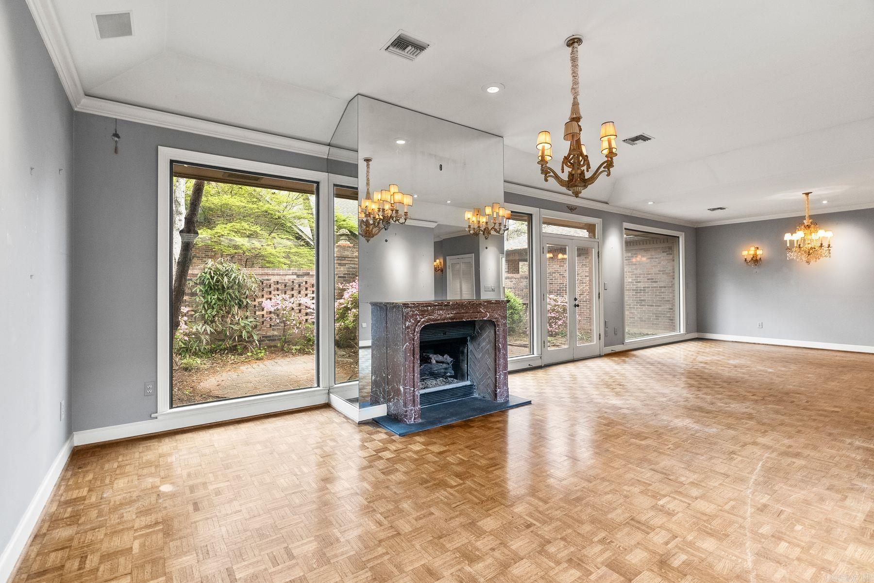 RIVERBEND HPR - Residential