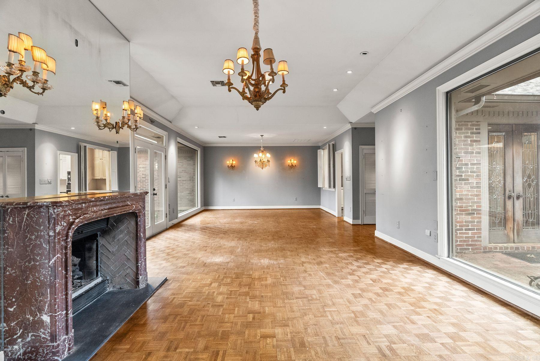 RIVERBEND HPR - Residential