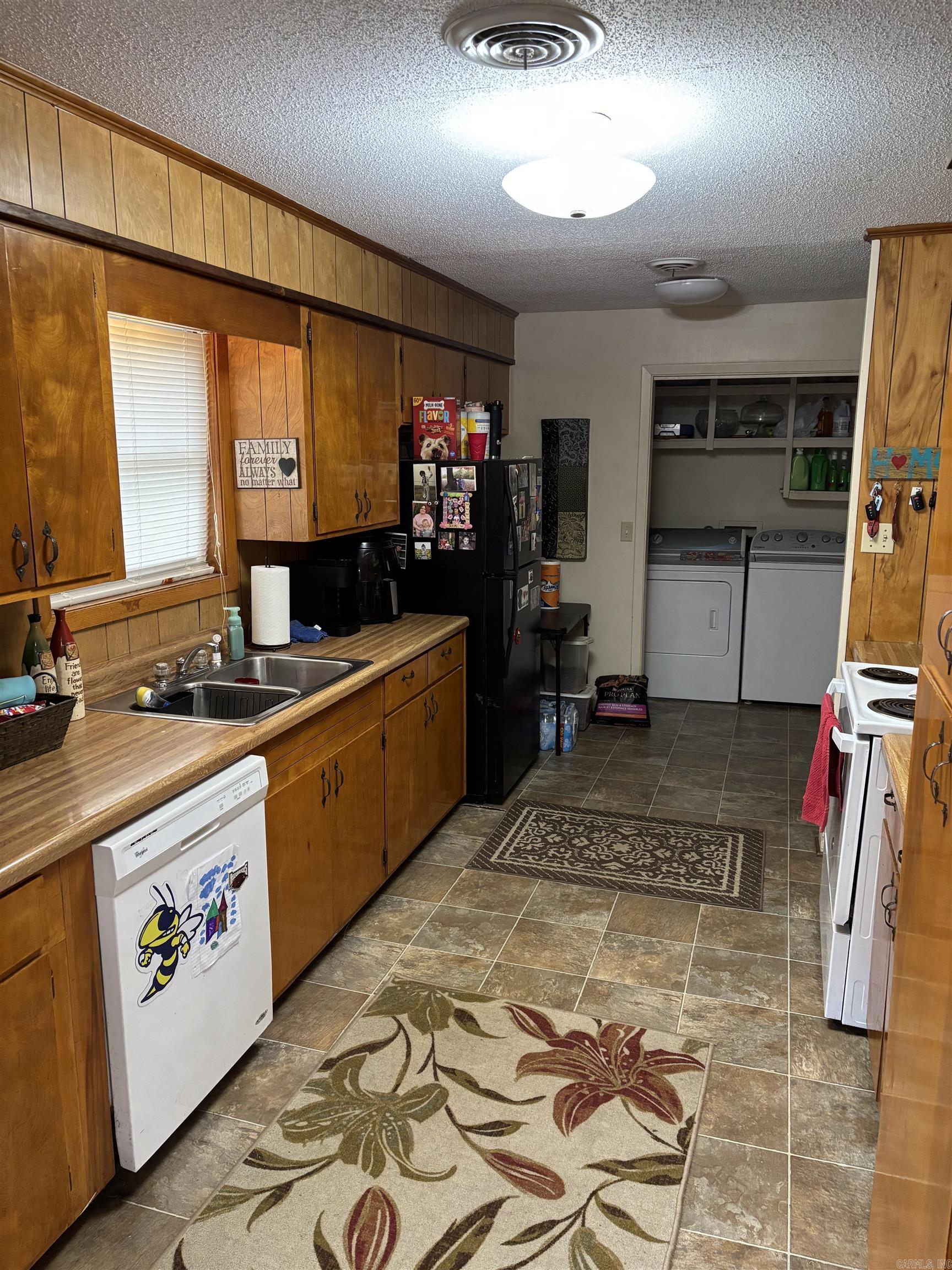 C.E. MARTIN Addition - Residential