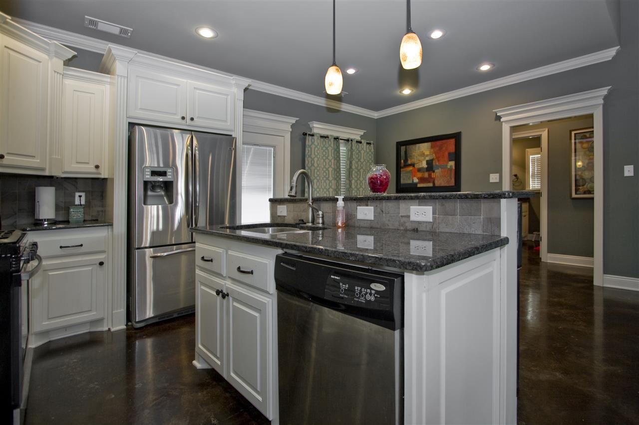 The Oaks - Residential