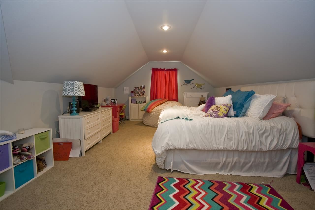 The Oaks - Residential