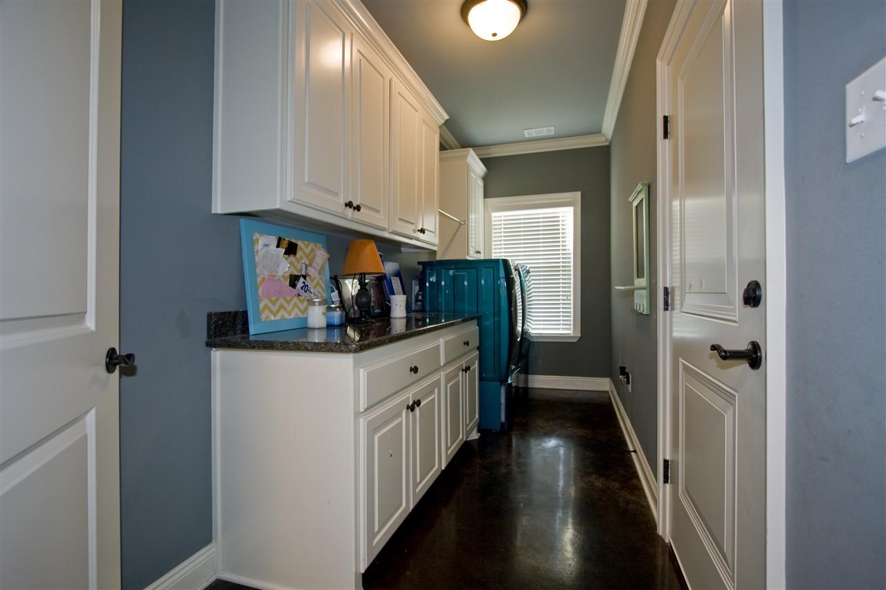 The Oaks - Residential