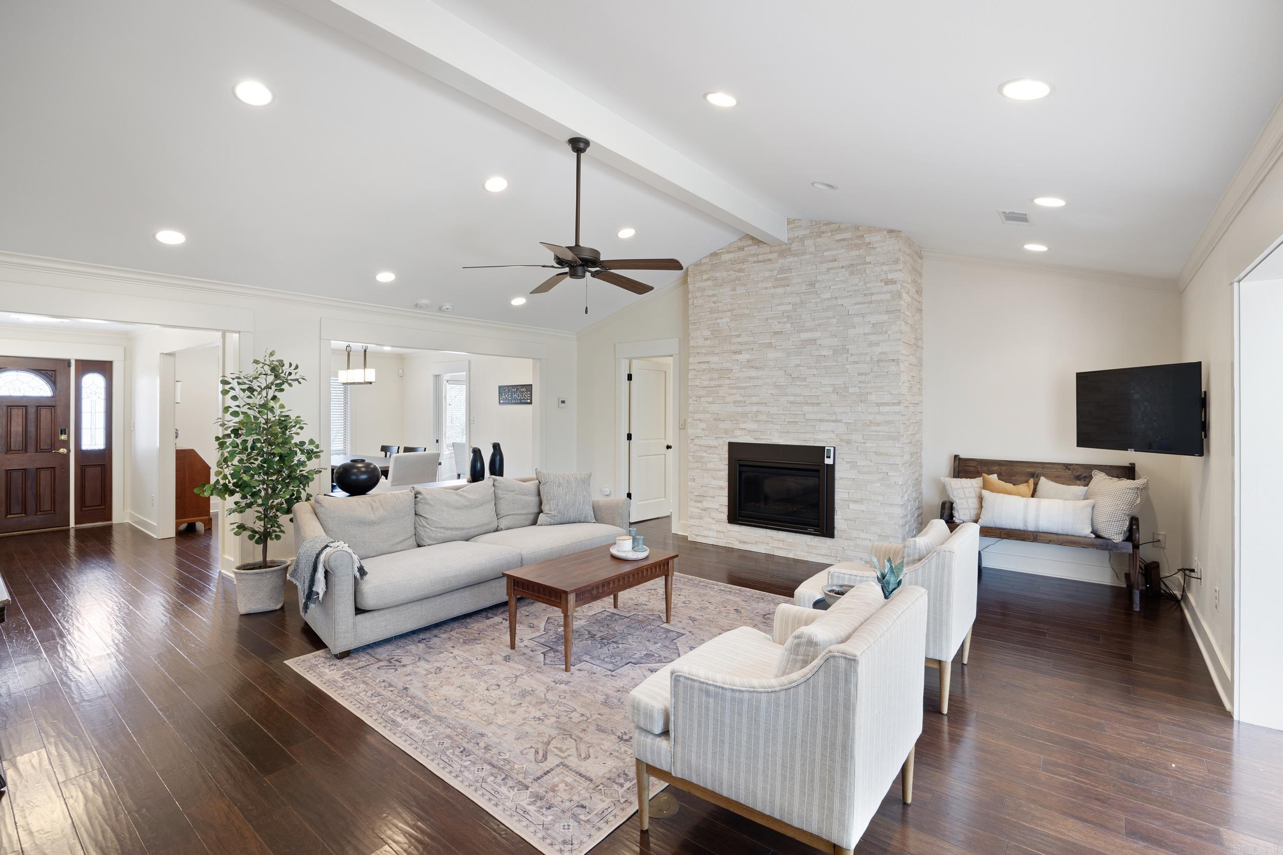 Eden Isle - Residential