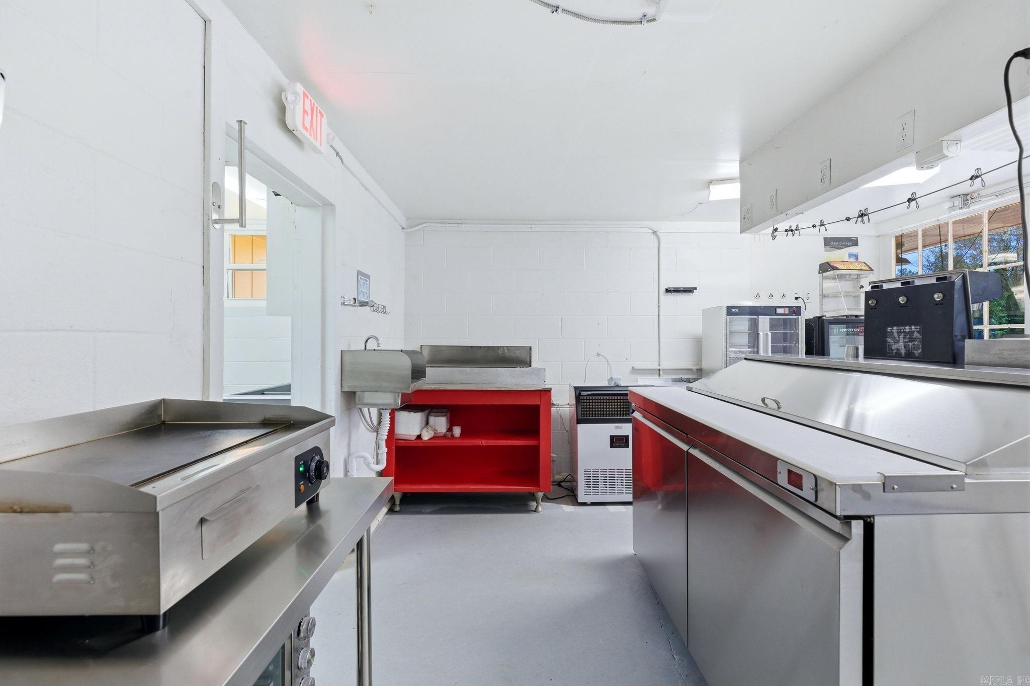 Friendship City - Commercial Sale