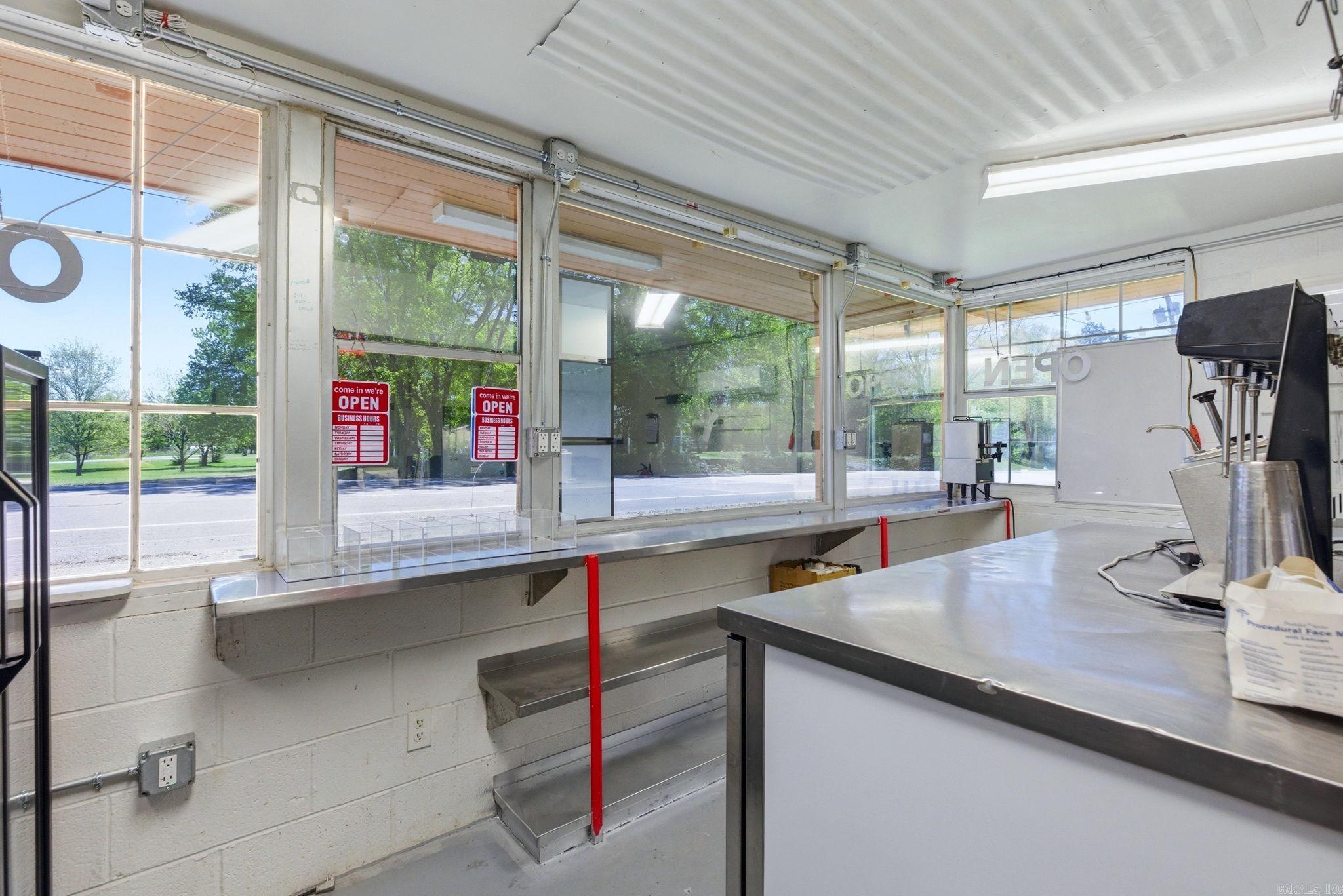 Friendship City - Commercial Sale