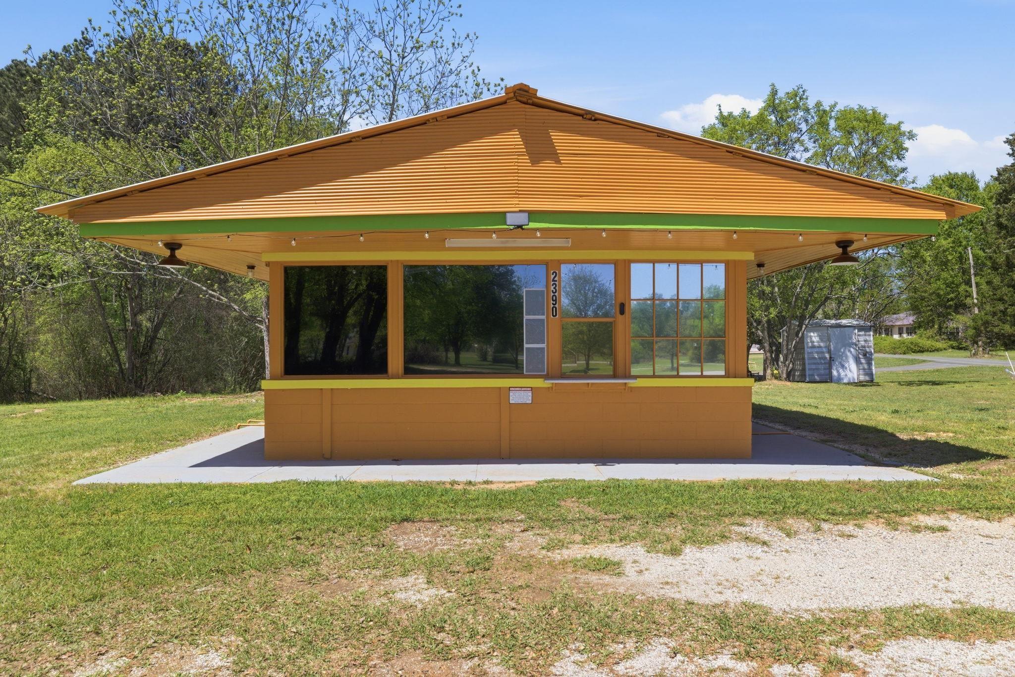 Friendship City - Commercial Sale