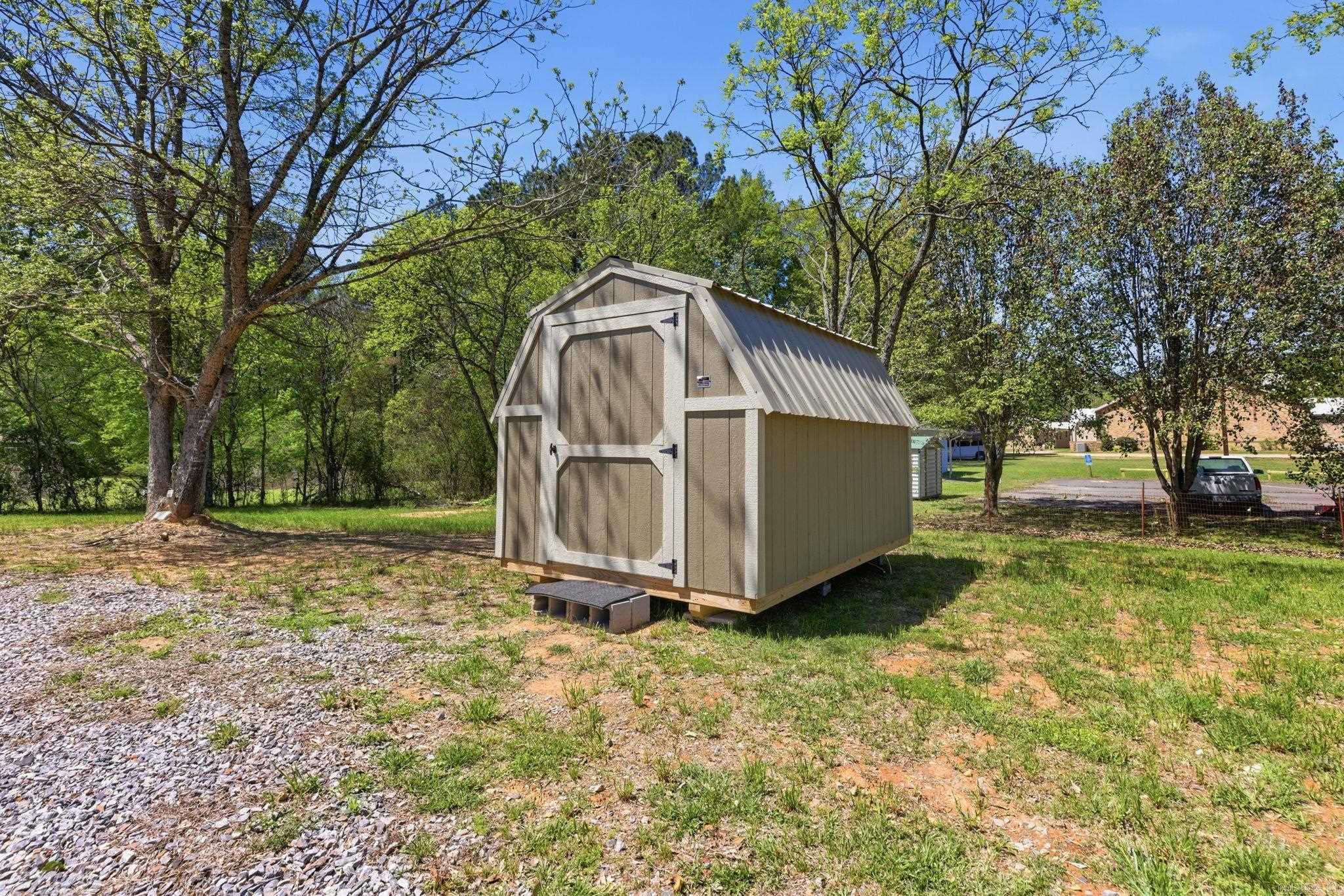 Friendship City - Commercial Sale